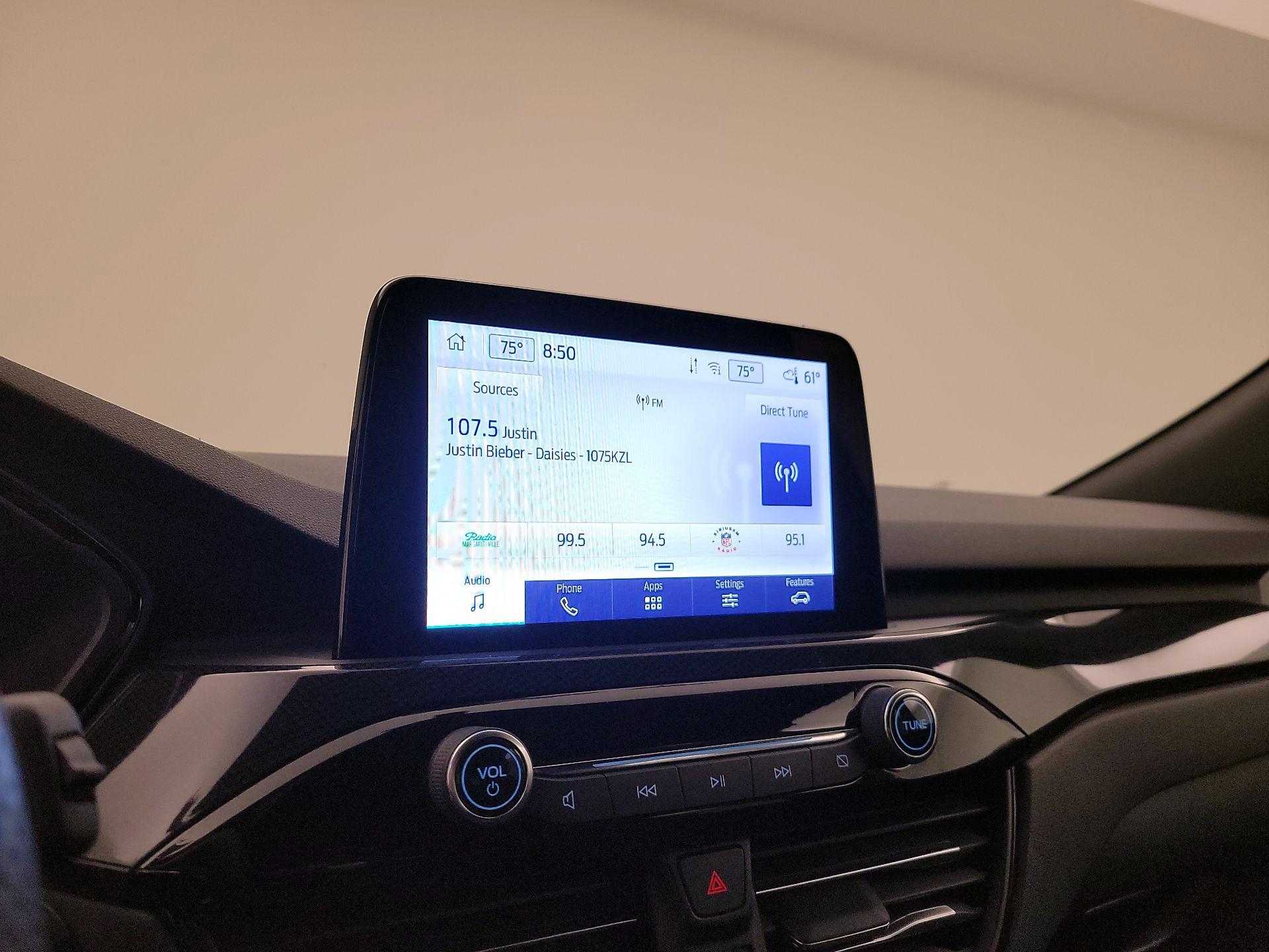 Thumbnail: 2023 Ford Escape - 15