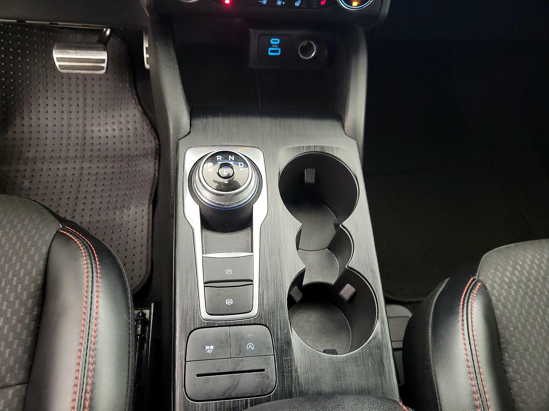 Thumbnail: 2023 Ford Escape - 17