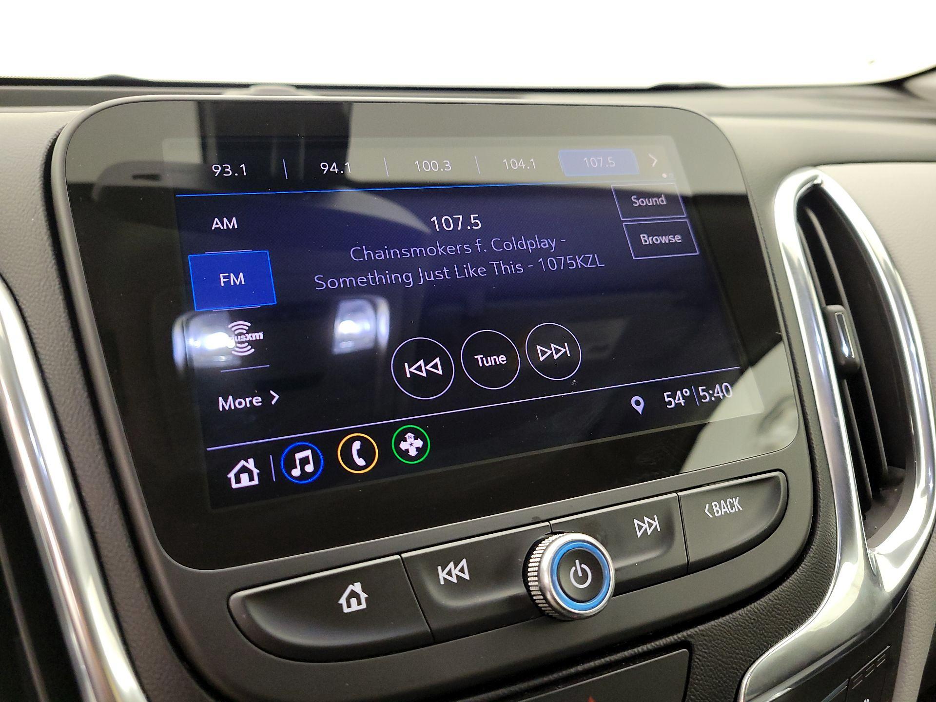 Thumbnail: 2021 Chevrolet Equinox - 16