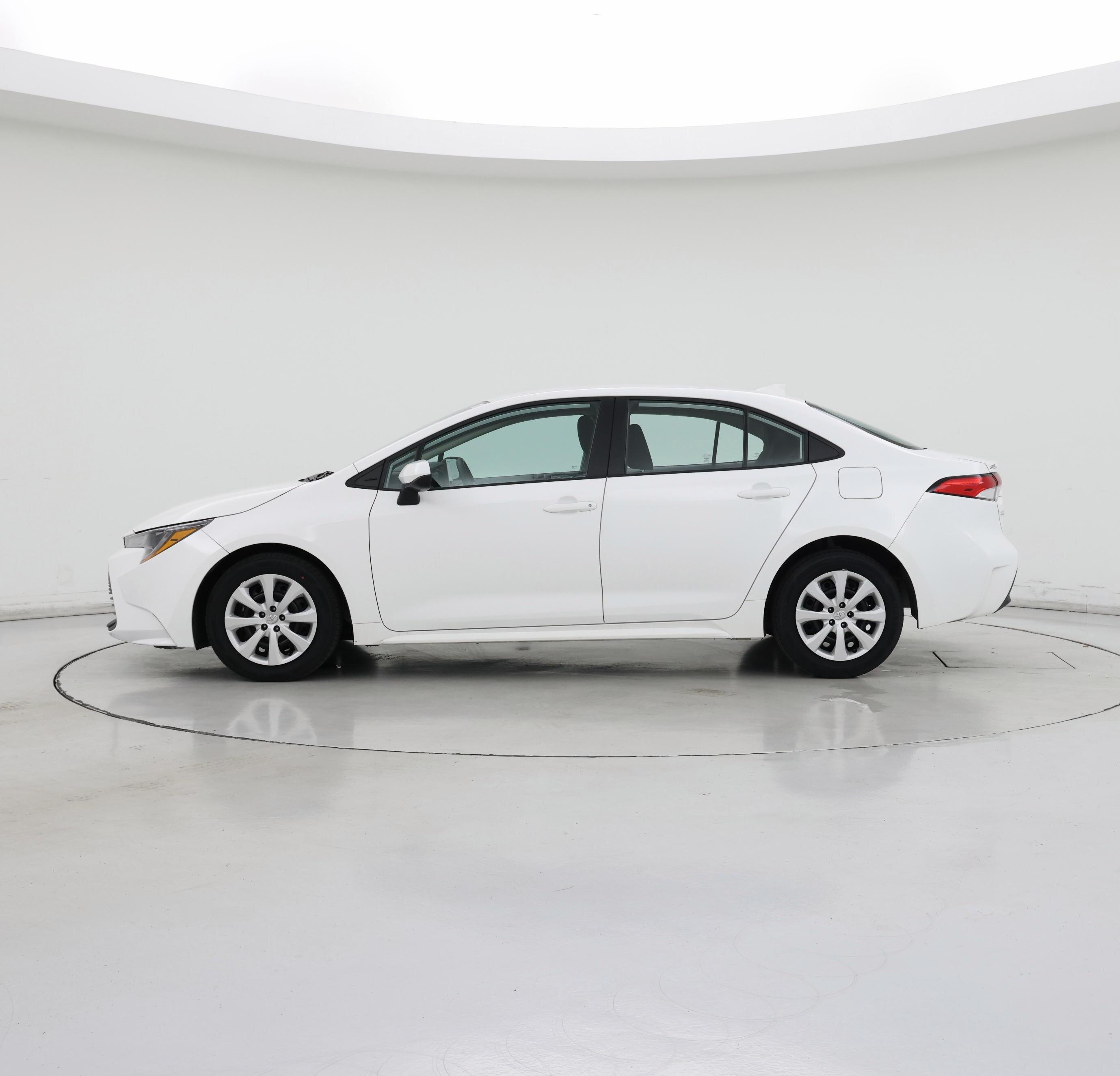 Thumbnail: 2024 Toyota Corolla - 3