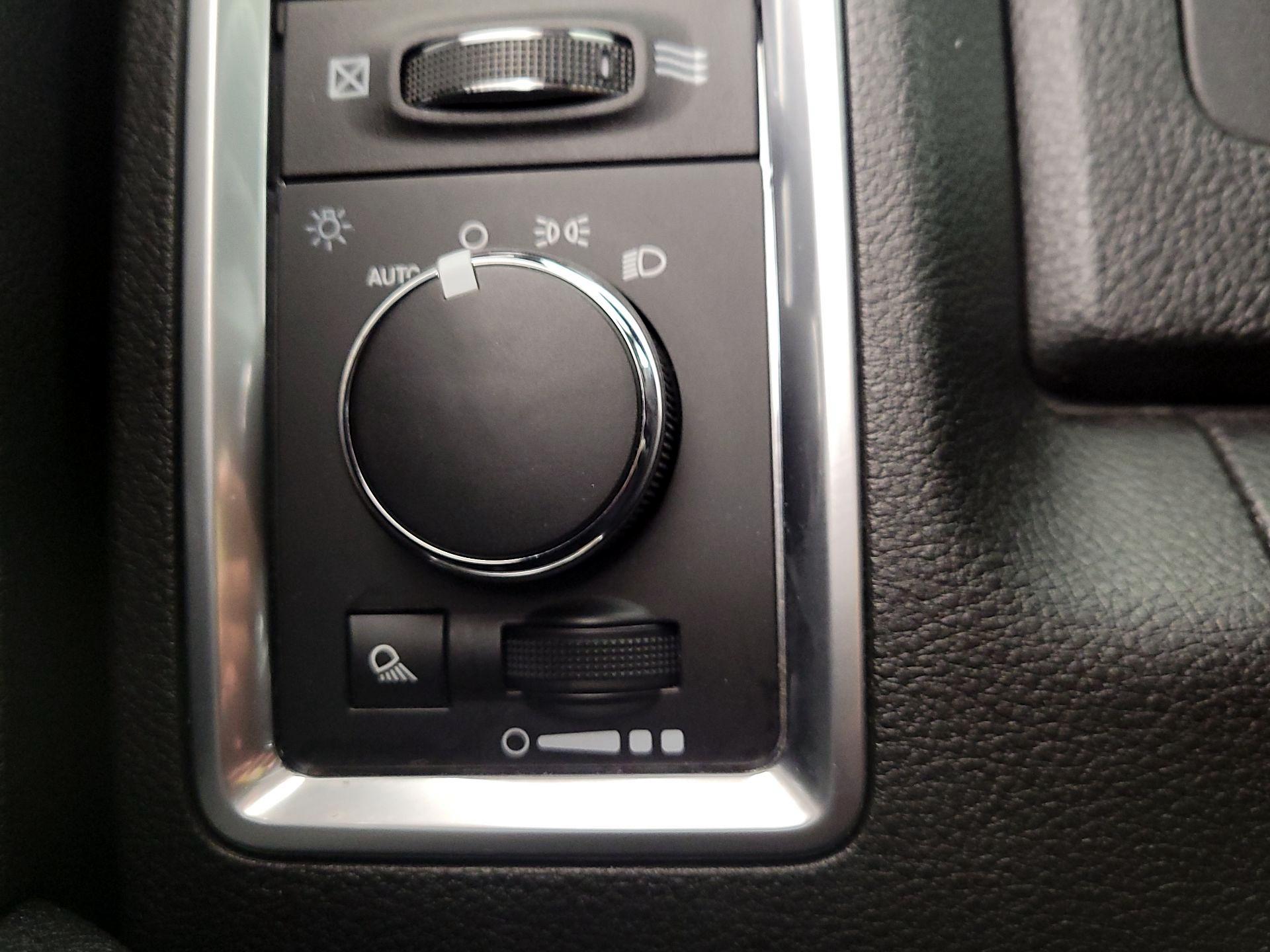 Thumbnail: 2024 RAM 1500 Classic - 13