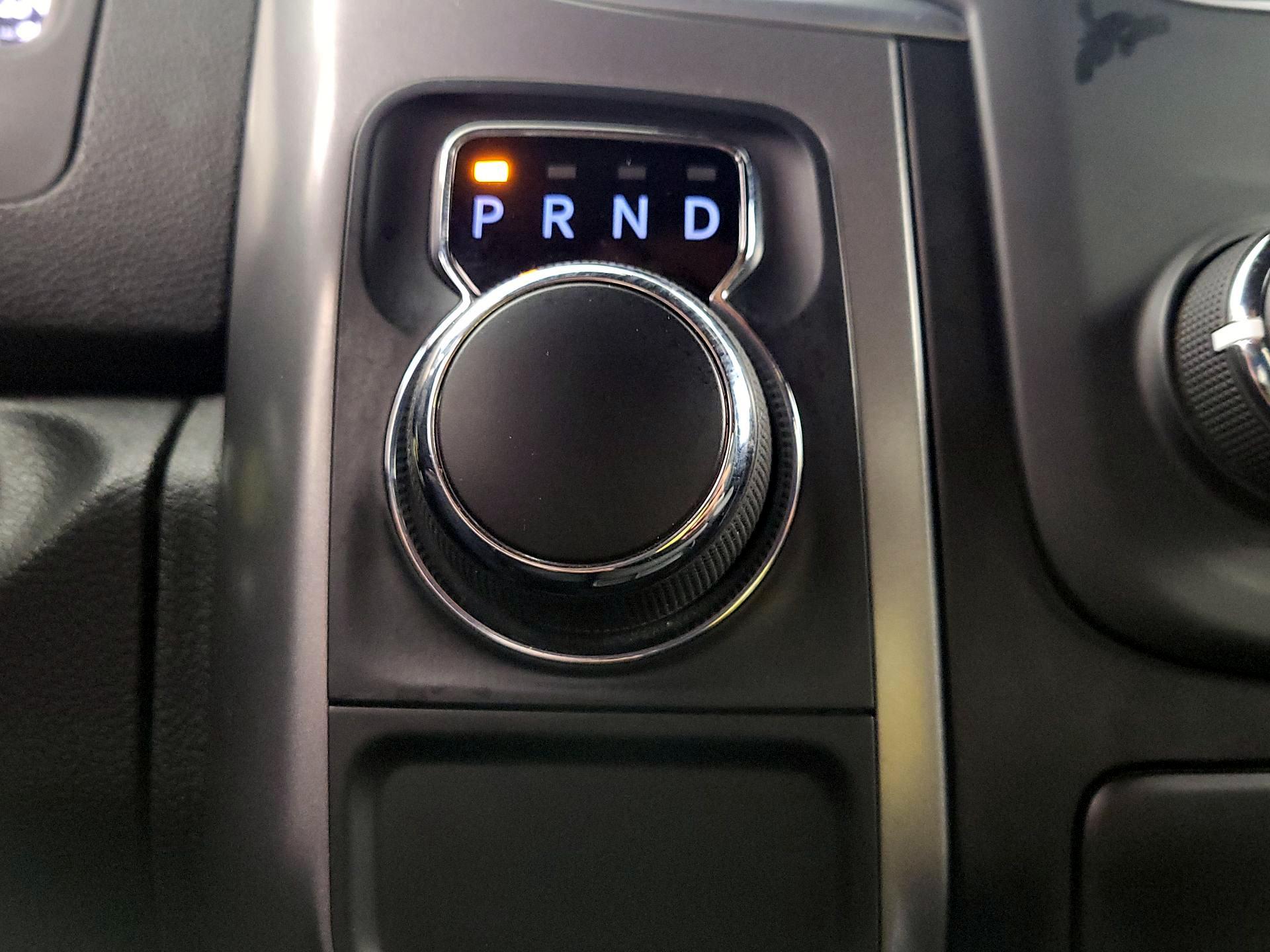 Thumbnail: 2024 RAM 1500 Classic - 17