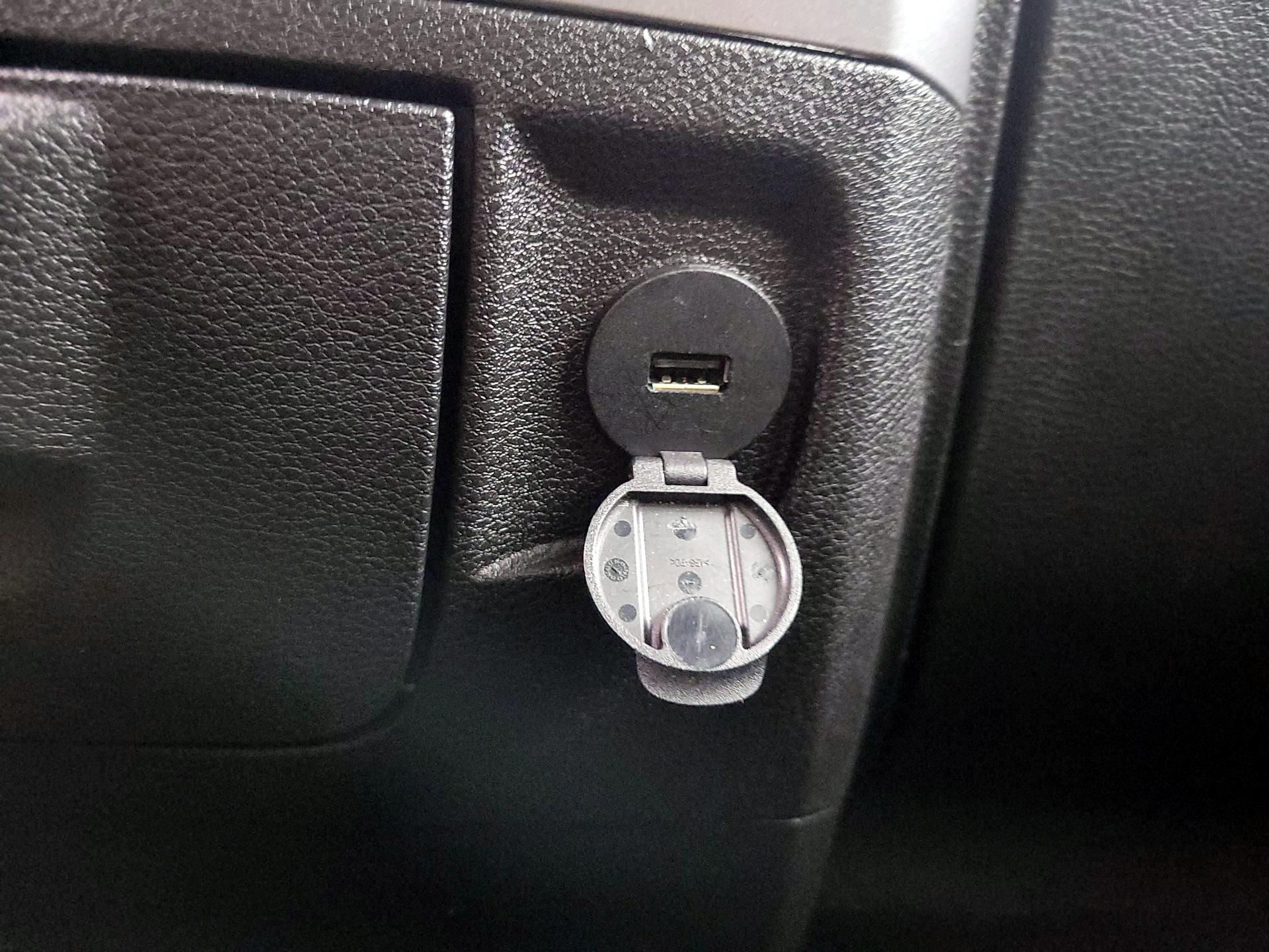 Thumbnail: 2024 RAM 1500 Classic - 18