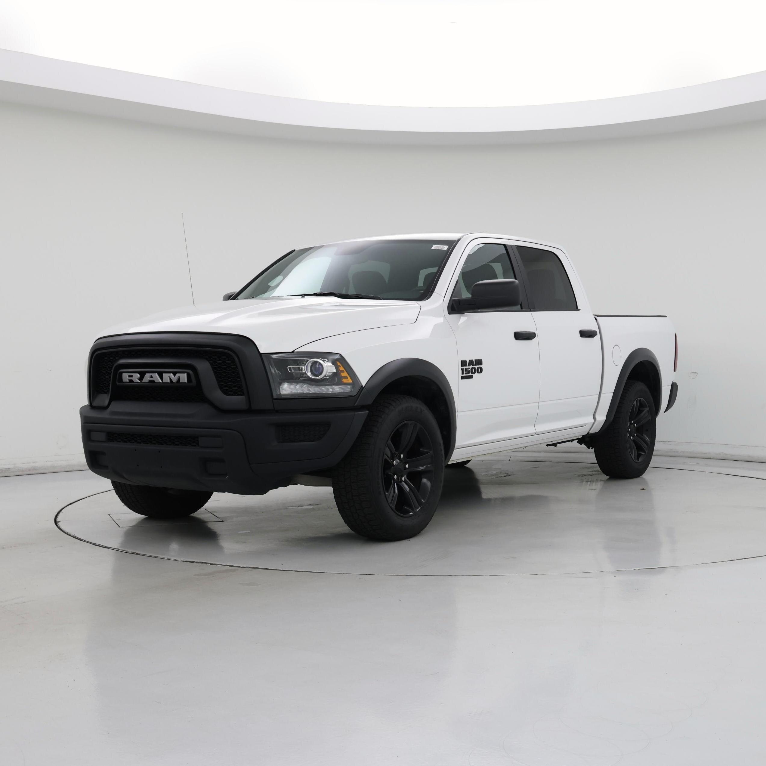 Thumbnail: 2024 RAM 1500 Classic - 4