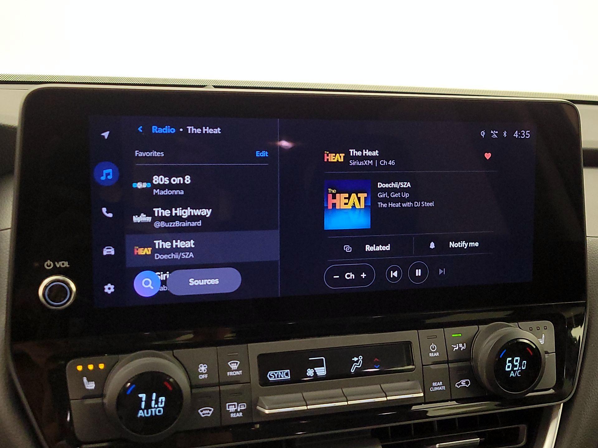 Thumbnail: 2025 Toyota Grand Highlander - 15