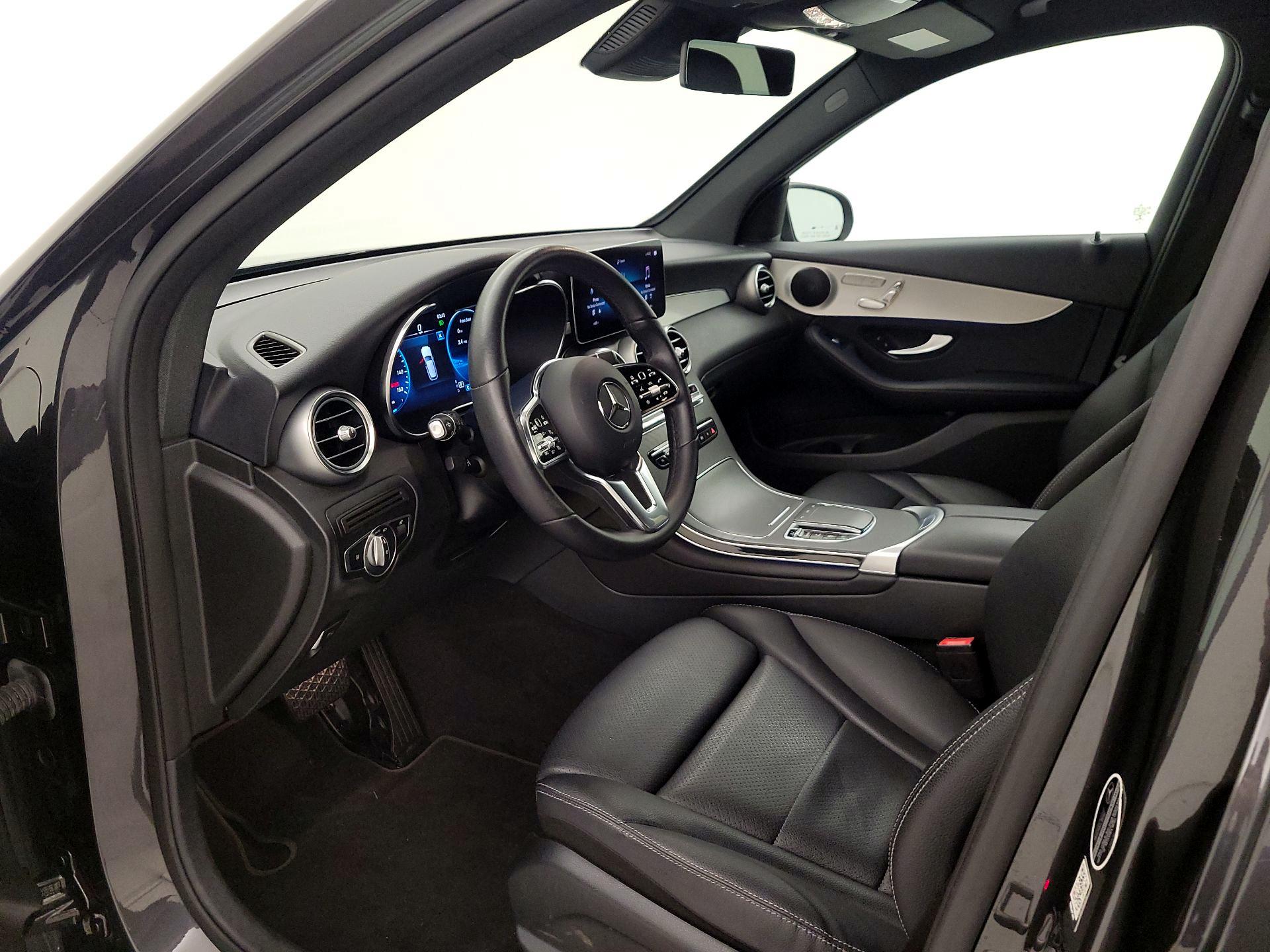 Thumbnail: 2022 Mercedes-Benz GLC - 11