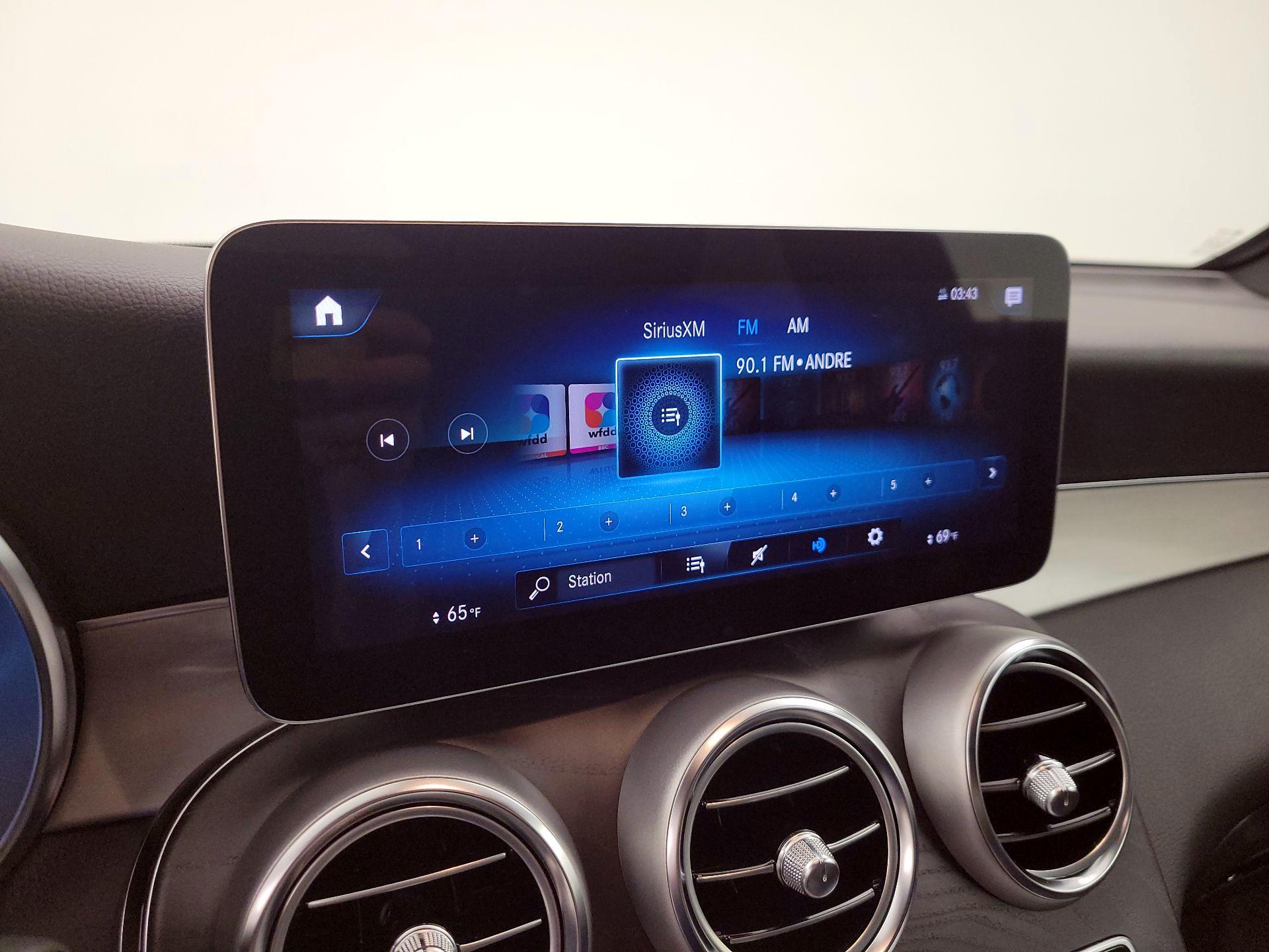 Thumbnail: 2022 Mercedes-Benz GLC - 15