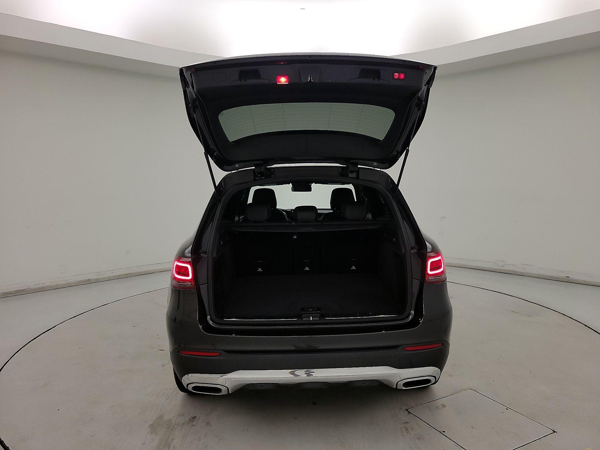 Thumbnail: 2022 Mercedes-Benz GLC - 20