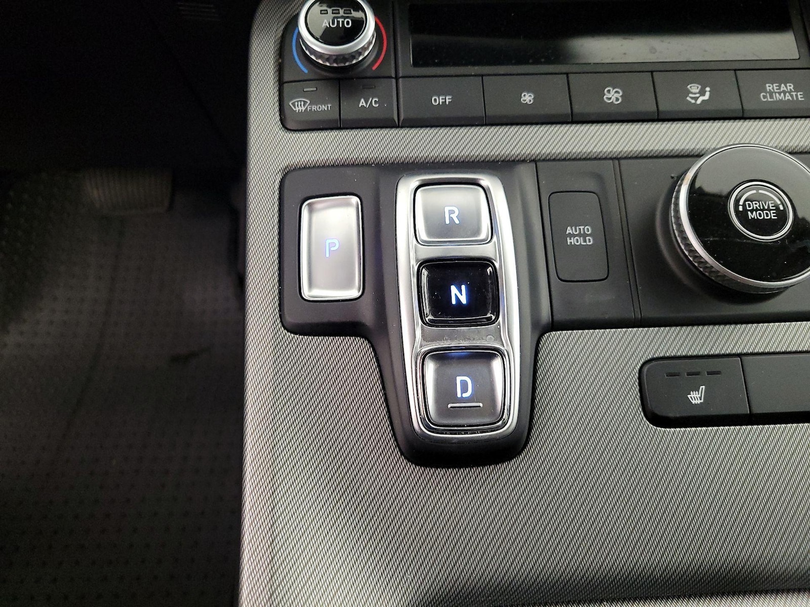 2025 Hyundai Palisade SEL - Photo 19