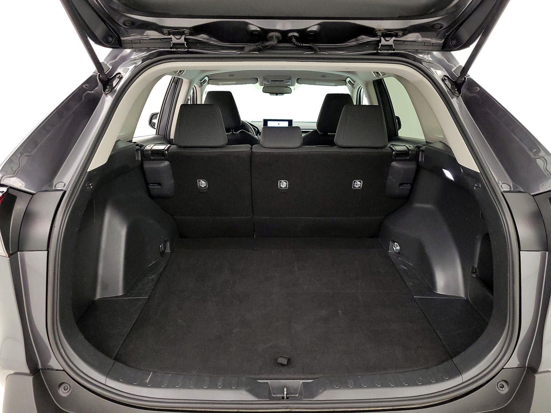 Thumbnail: 2024 Toyota RAV4 - 20