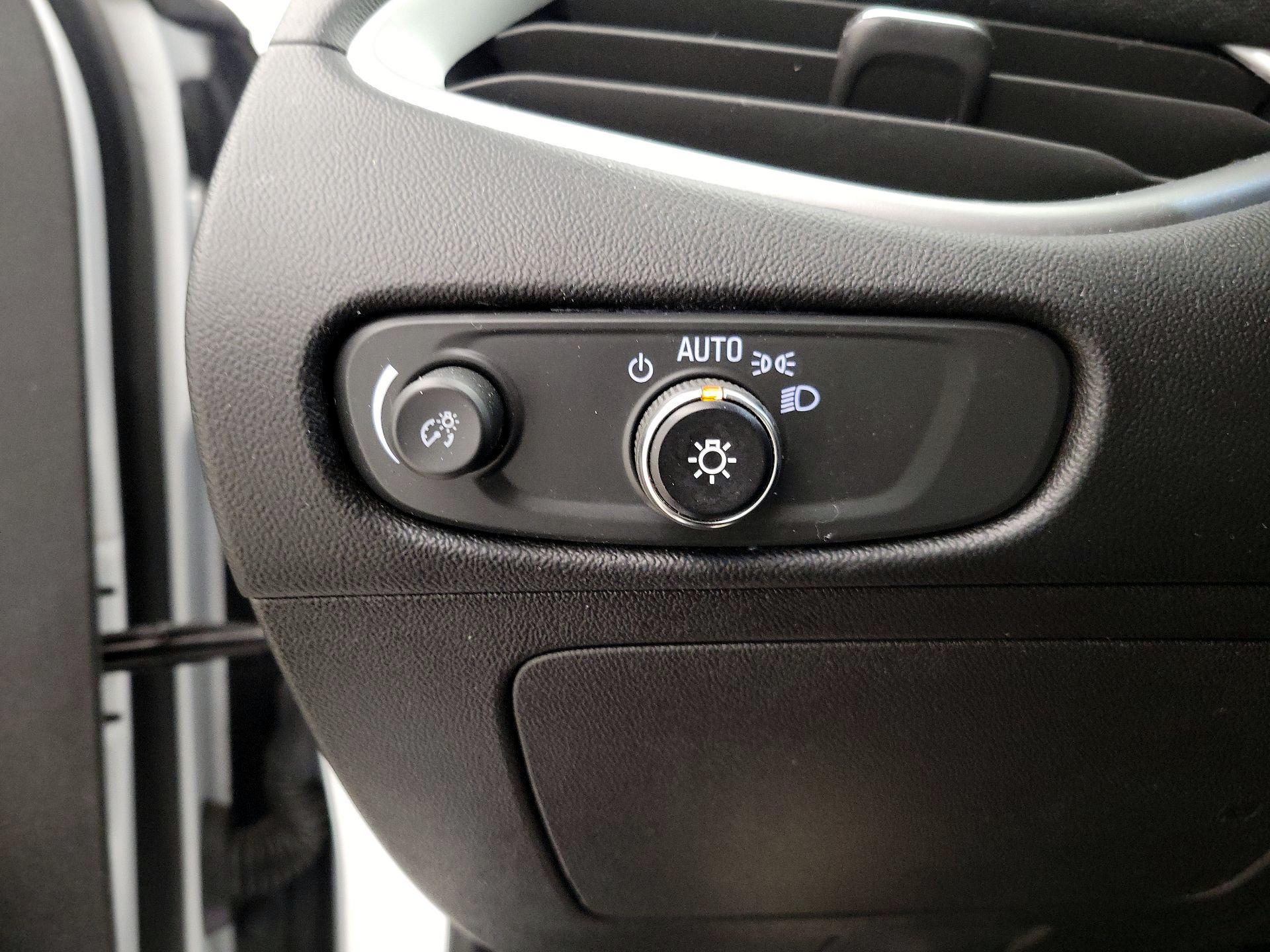 Thumbnail: 2024 Chevrolet Malibu - 13