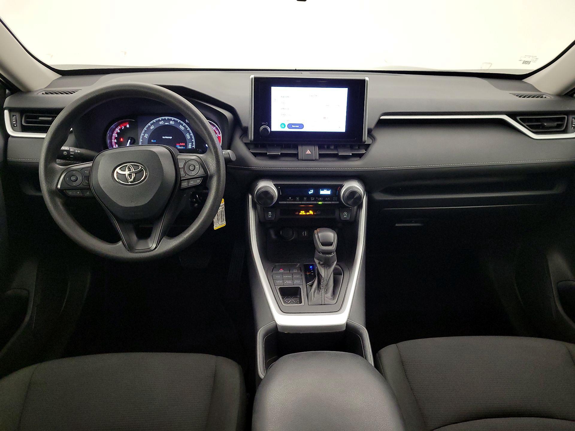 Thumbnail: 2024 Toyota RAV4 - 9