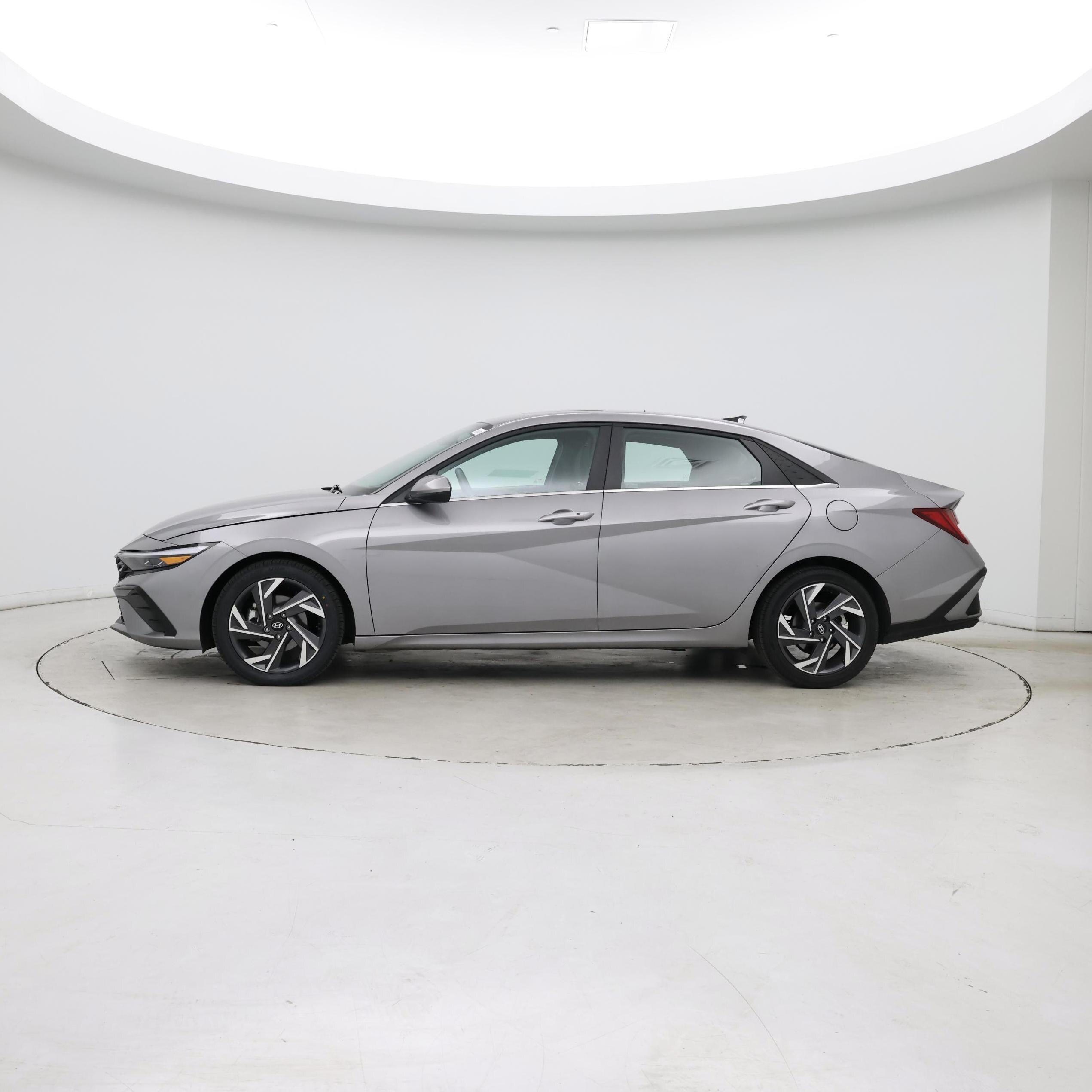 Thumbnail: 2025 Hyundai Elantra - 3