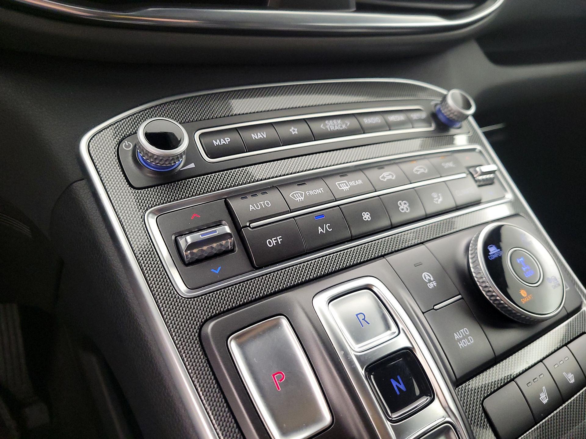 Thumbnail: 2023 Hyundai Santa Fe - 17