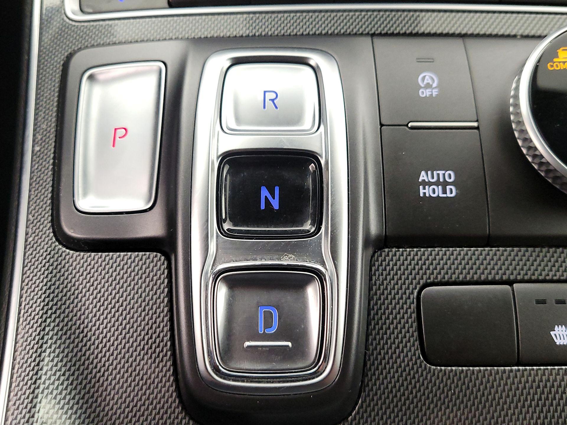 Thumbnail: 2023 Hyundai Santa Fe - 18