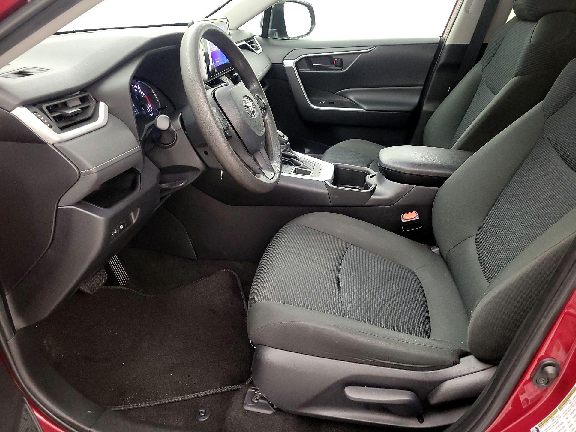 Thumbnail: 2024 Toyota RAV4 - 11