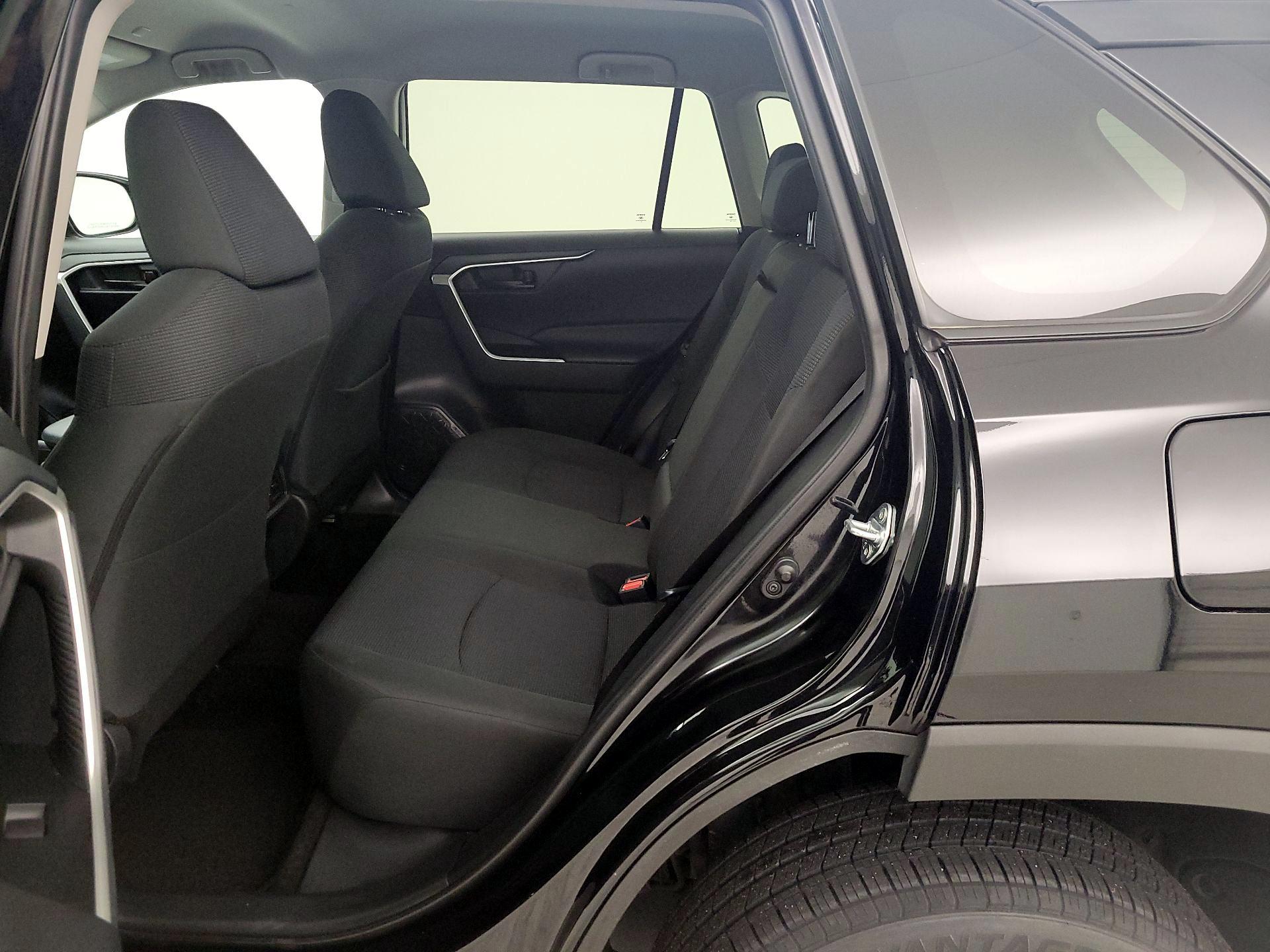 Thumbnail: 2024 Toyota RAV4 - 18