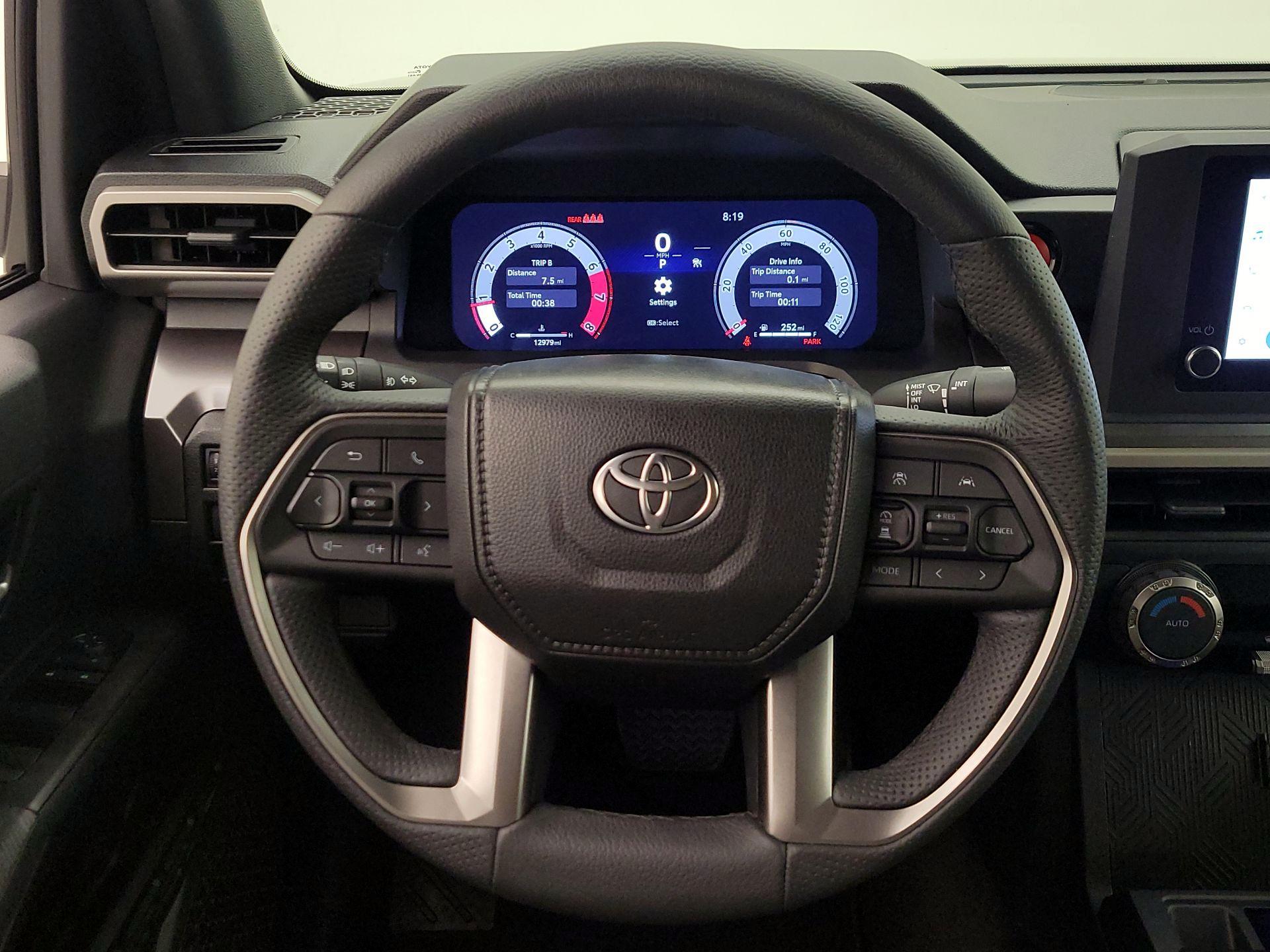 Thumbnail: 2025 Toyota Tacoma - 10