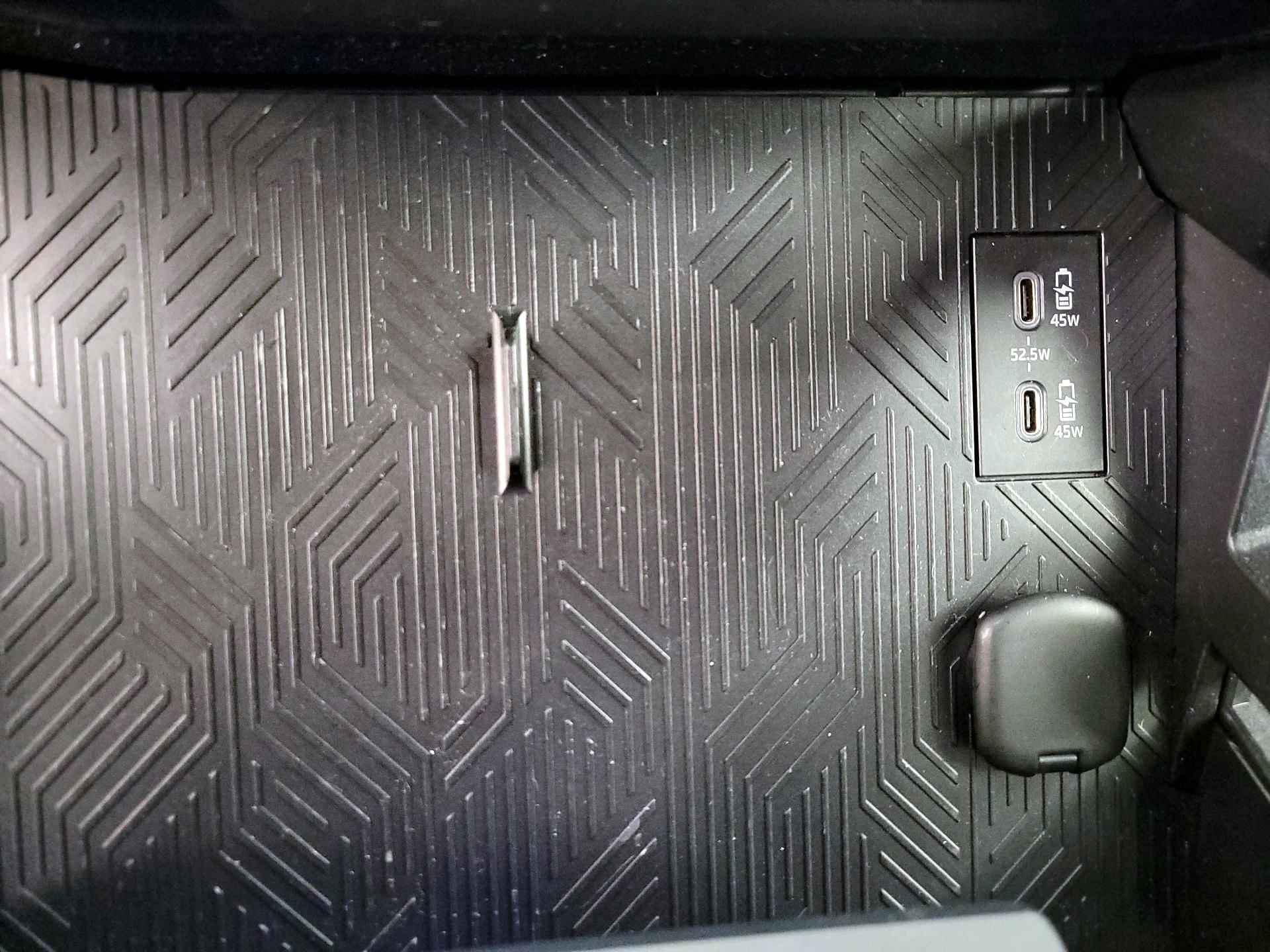 Thumbnail: 2025 Toyota Tacoma - 18