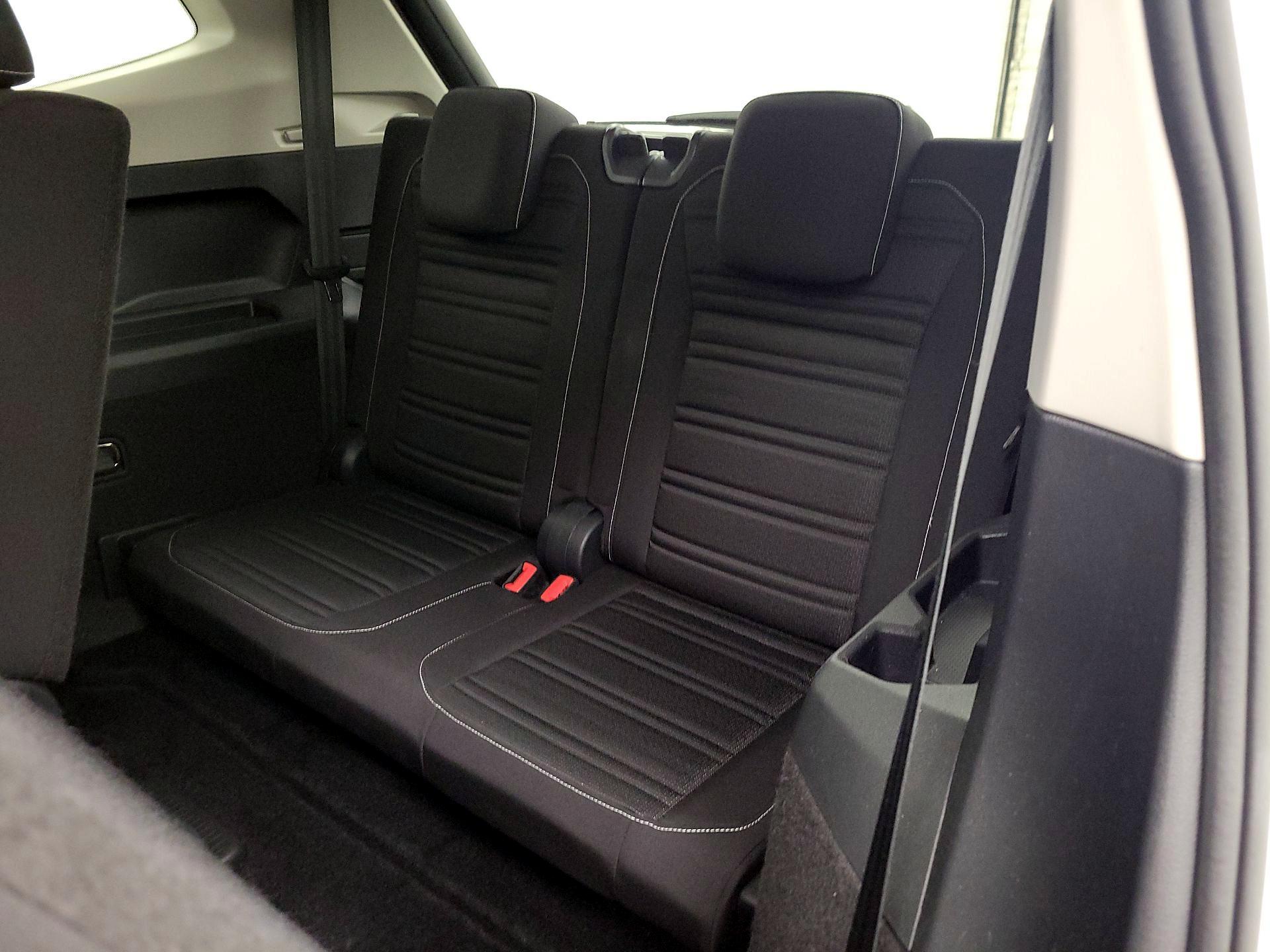 Thumbnail: 2024 Volkswagen Tiguan - 20