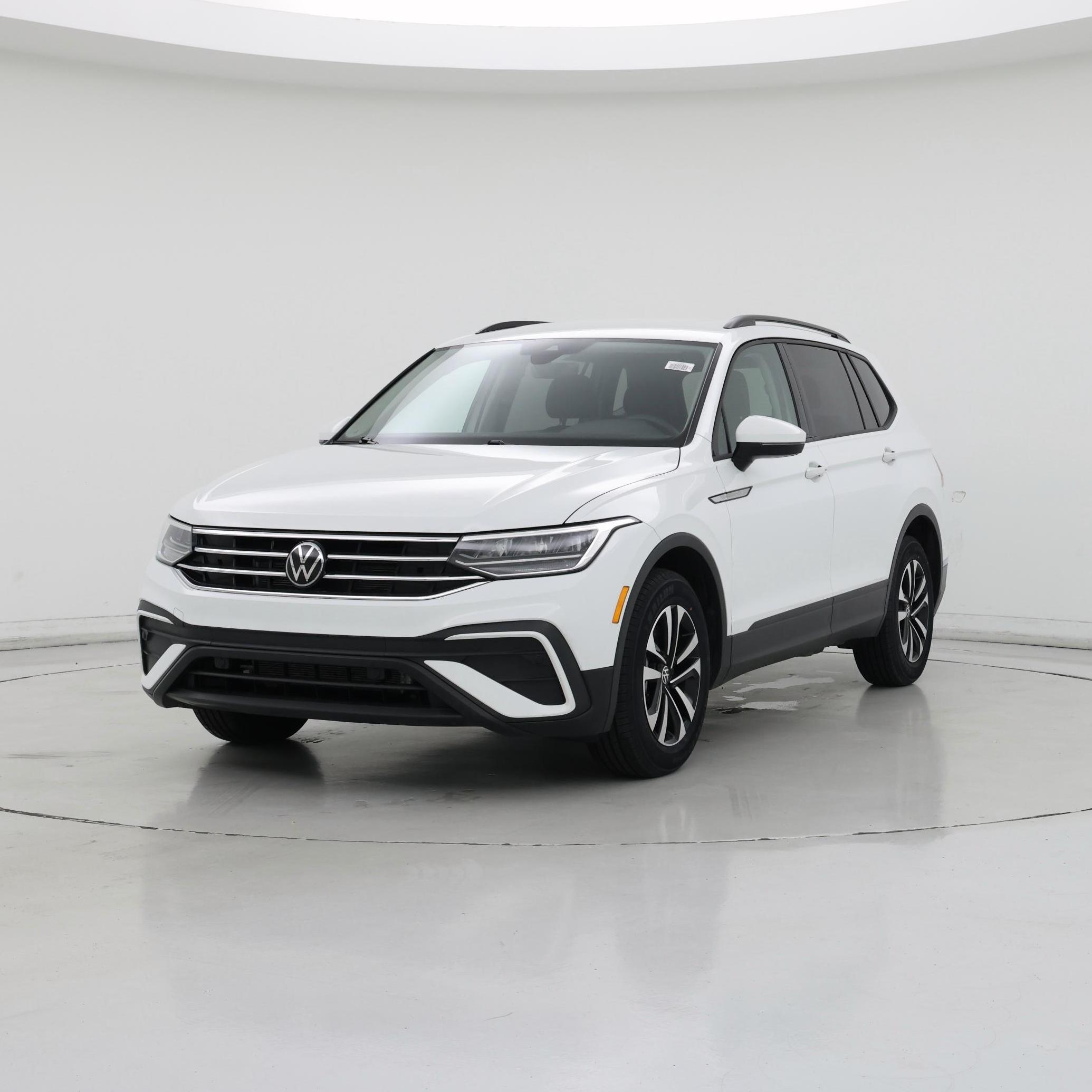 Thumbnail: 2024 Volkswagen Tiguan - 4