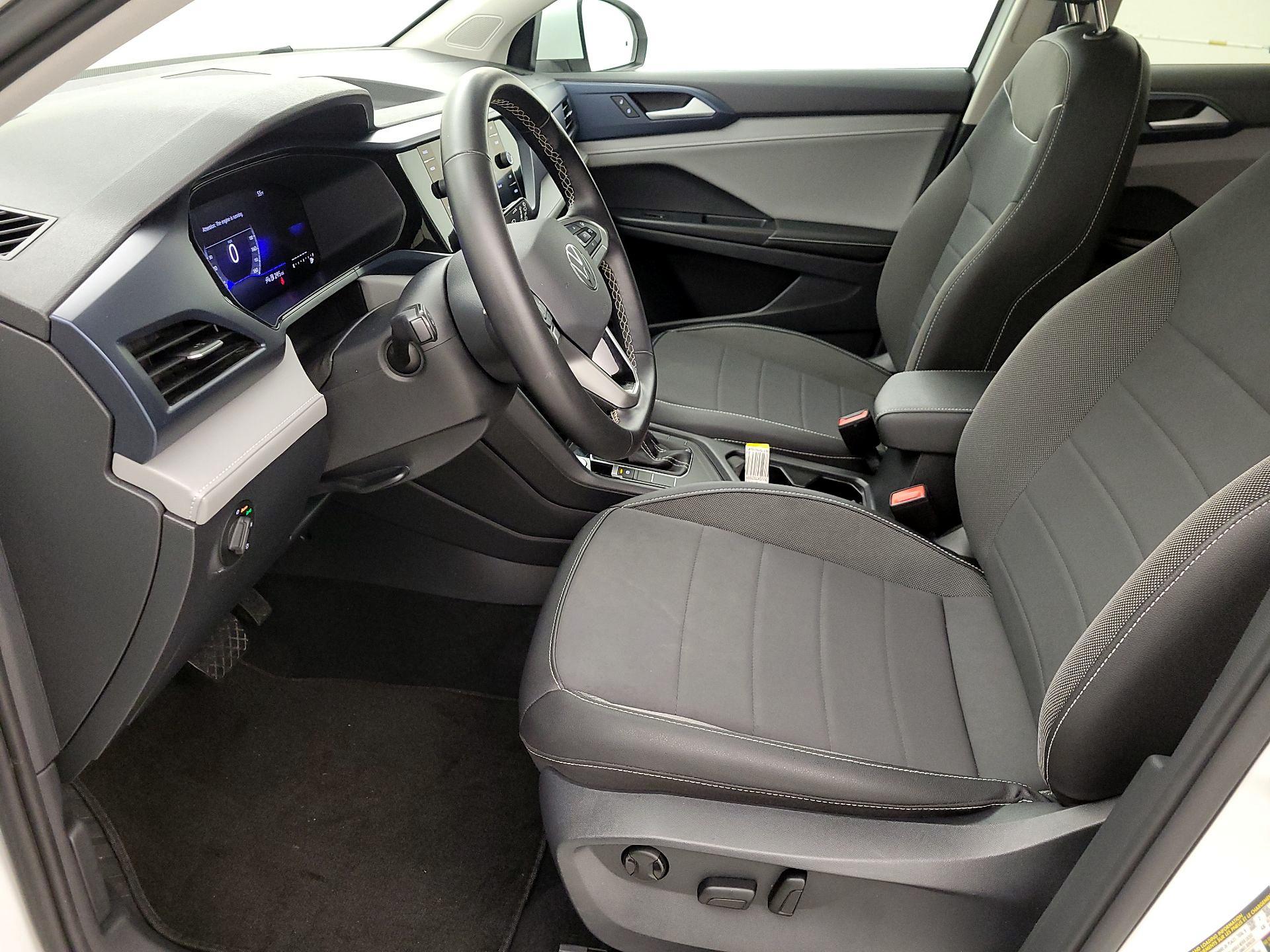 Thumbnail: 2024 Volkswagen Taos - 11