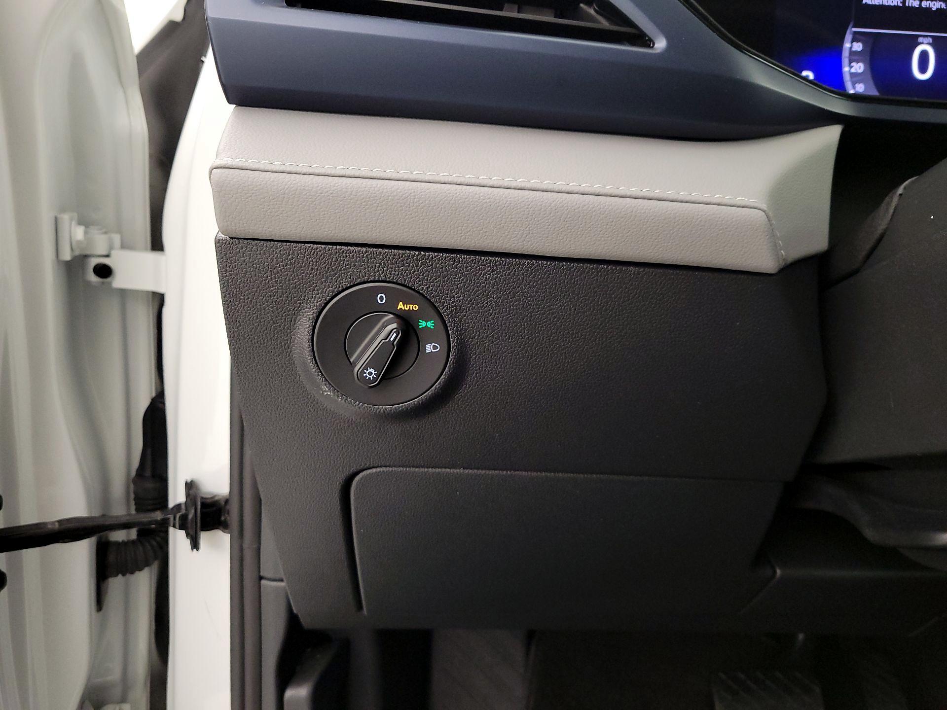 Thumbnail: 2024 Volkswagen Taos - 13