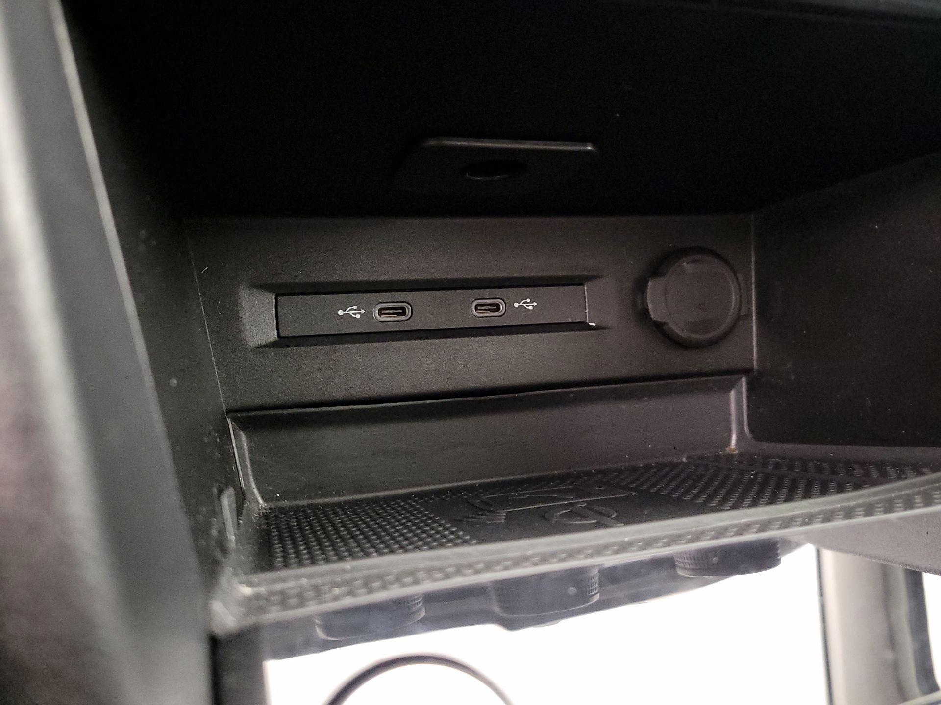 Thumbnail: 2024 Volkswagen Taos - 18