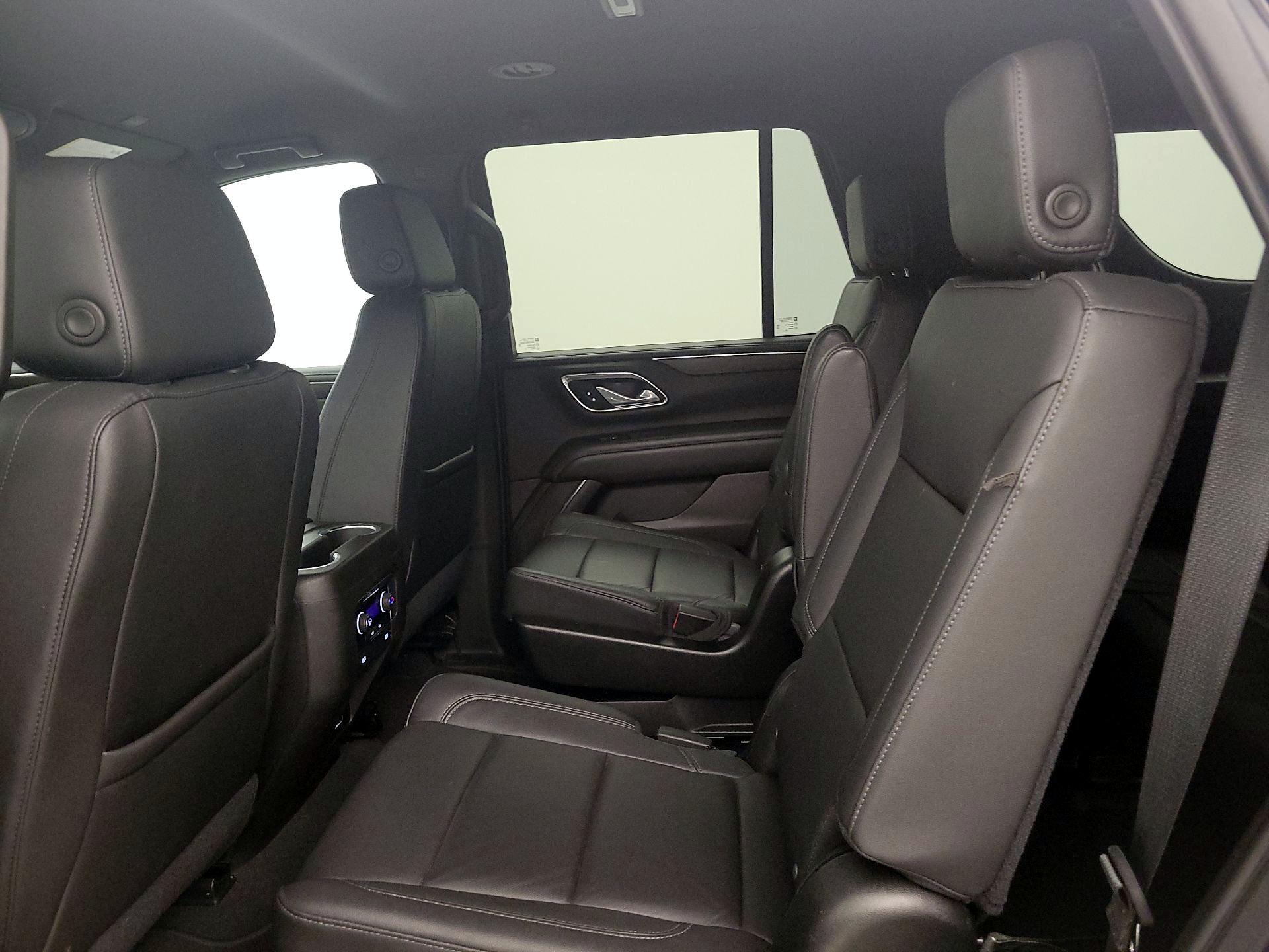 Thumbnail: 2021 Chevrolet Tahoe - 19