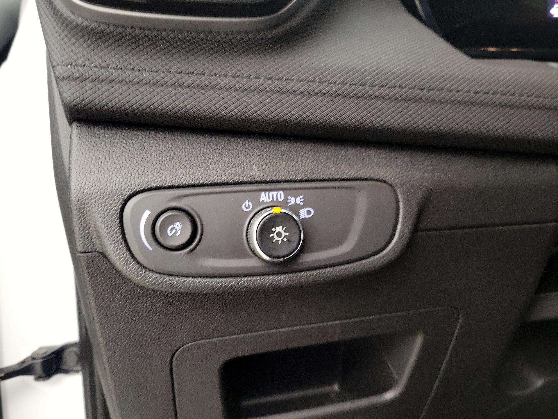 Thumbnail: 2025 Chevrolet TrailBlazer - 13