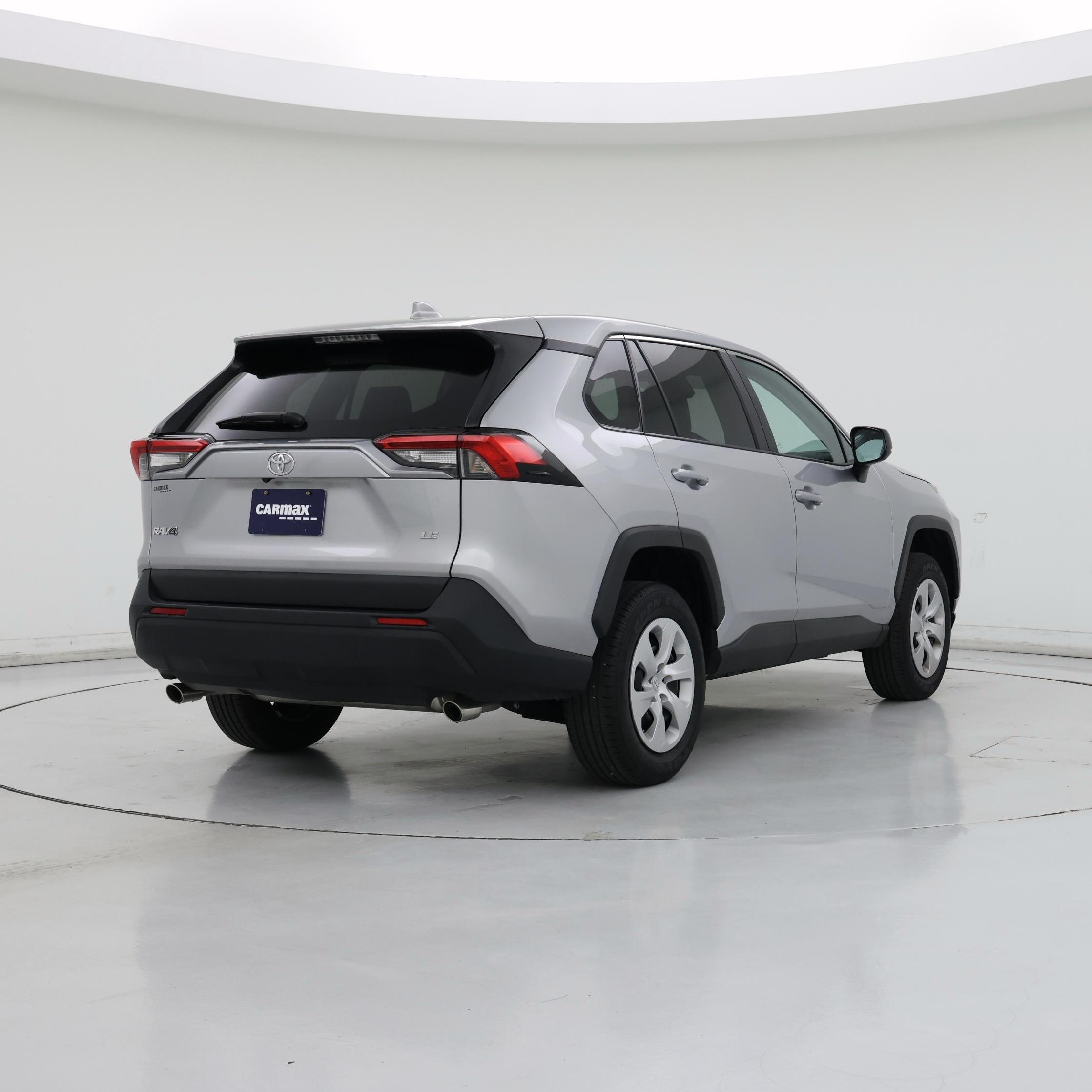 Thumbnail: 2024 Toyota RAV4 - 8