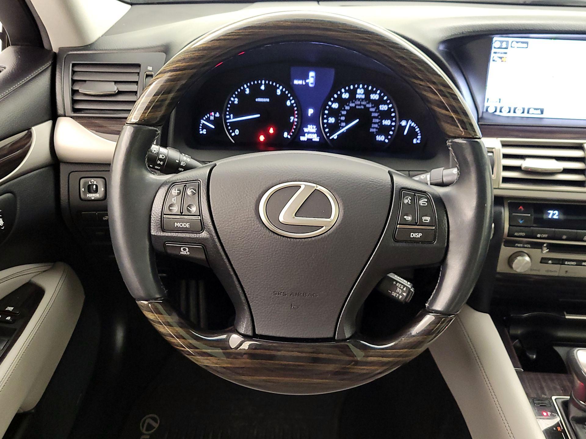 Thumbnail: 2015 Lexus LS - 10