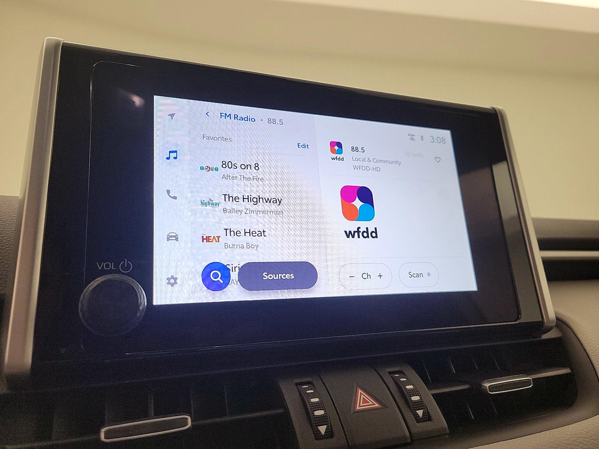 Thumbnail: 2025 Toyota RAV4 - 16