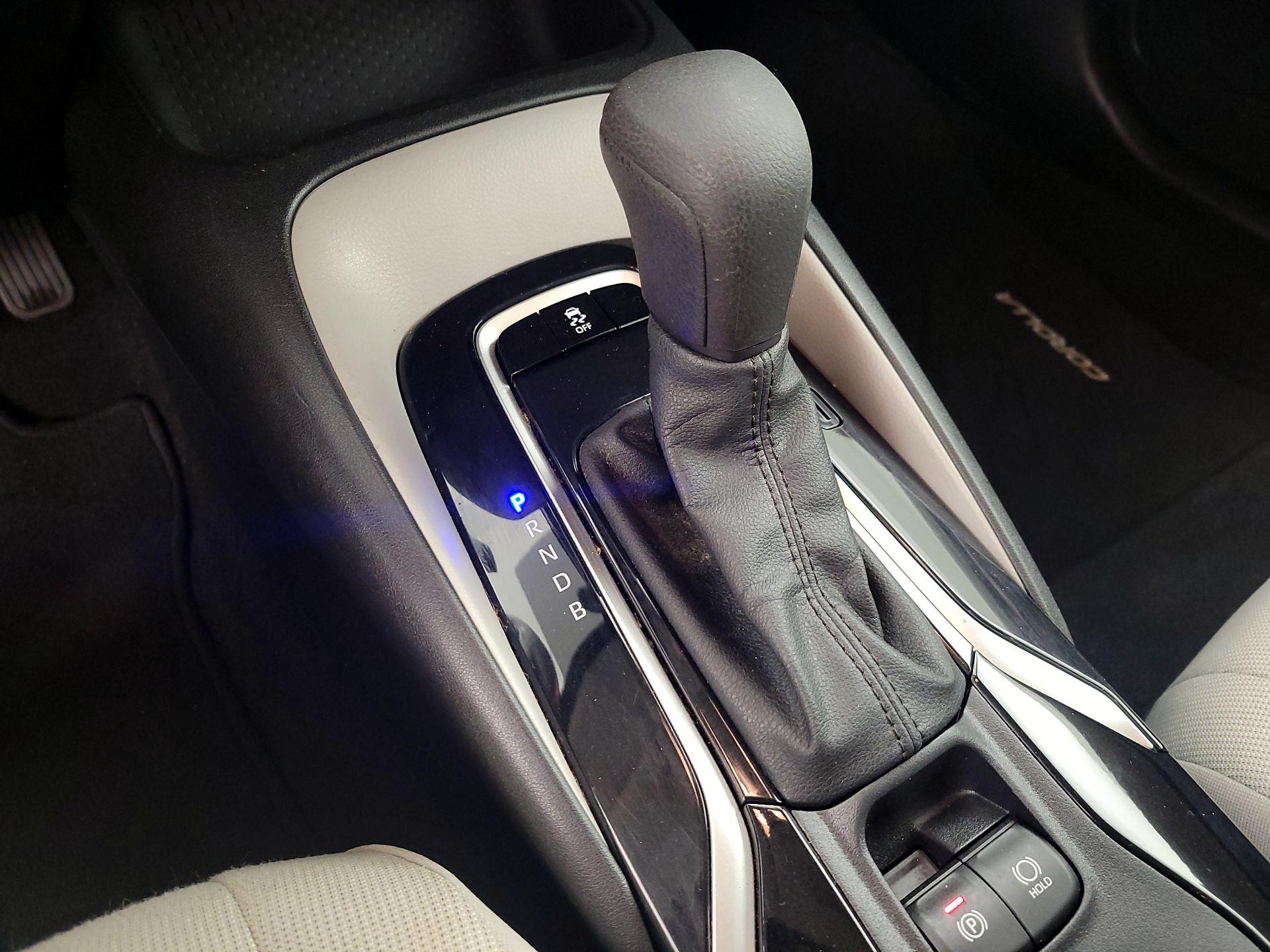 Thumbnail: 2021 Toyota Corolla - 17