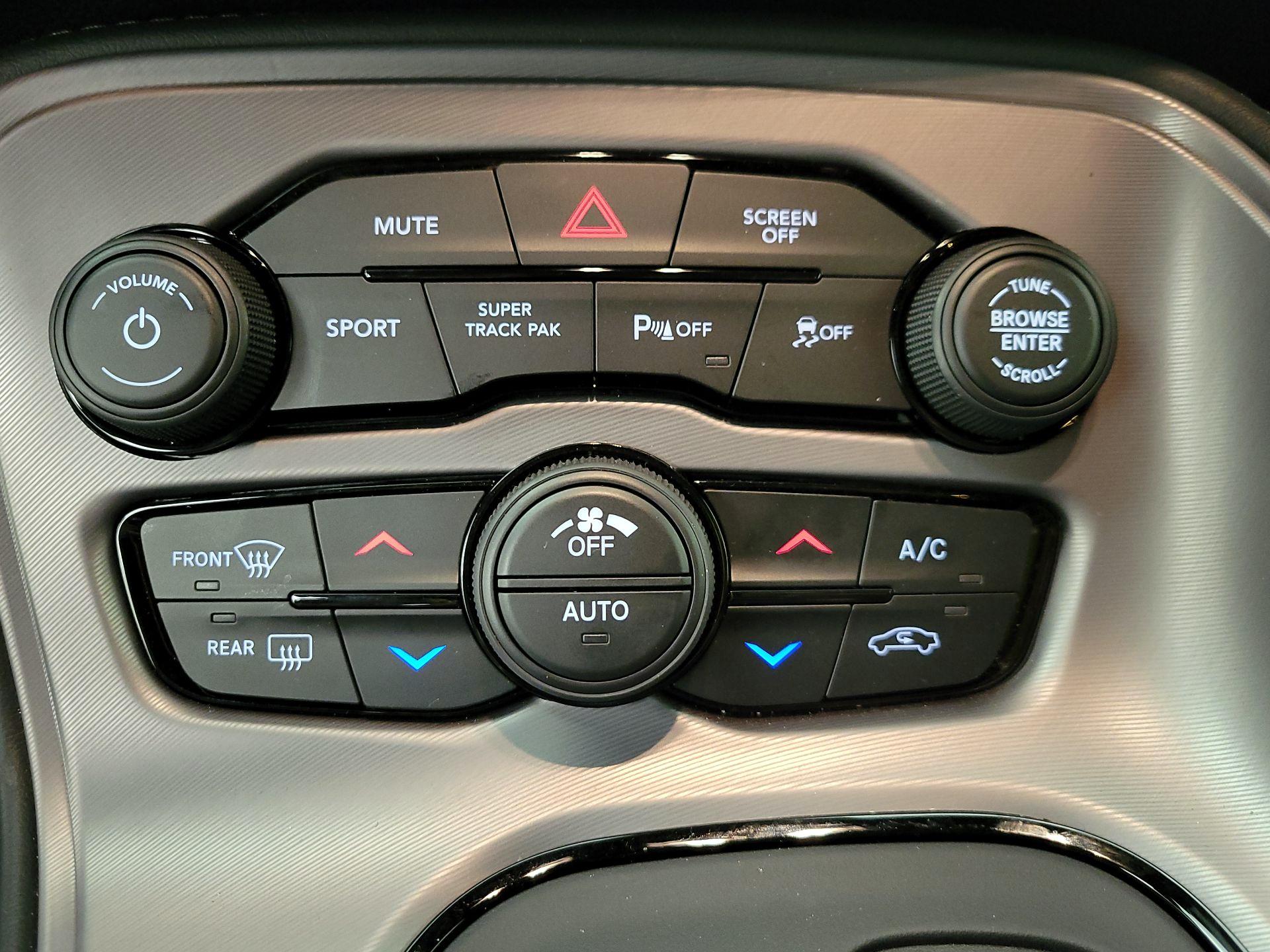 Thumbnail: 2023 Dodge Challenger - 17