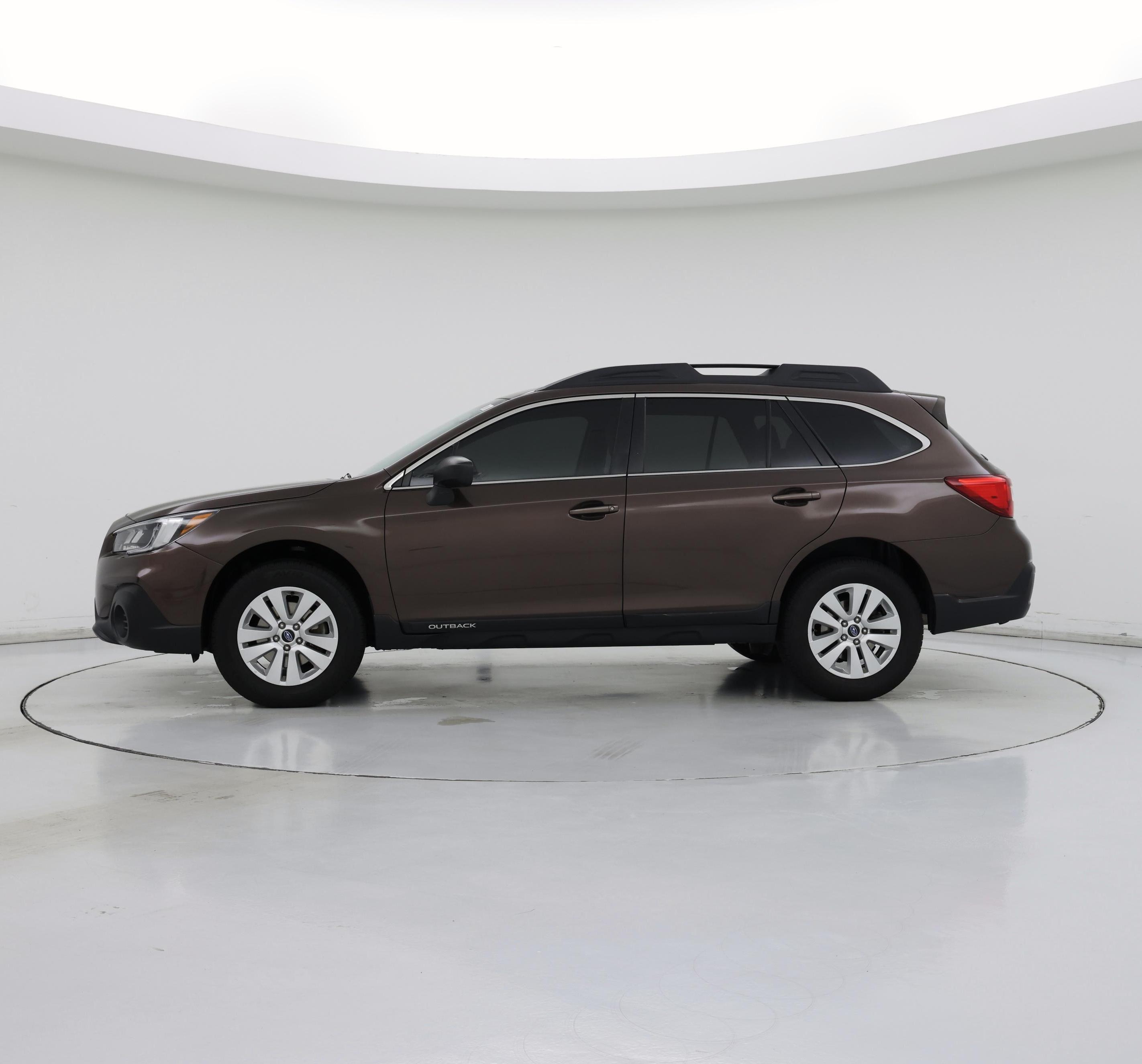 Thumbnail: 2019 Subaru Outback - 3