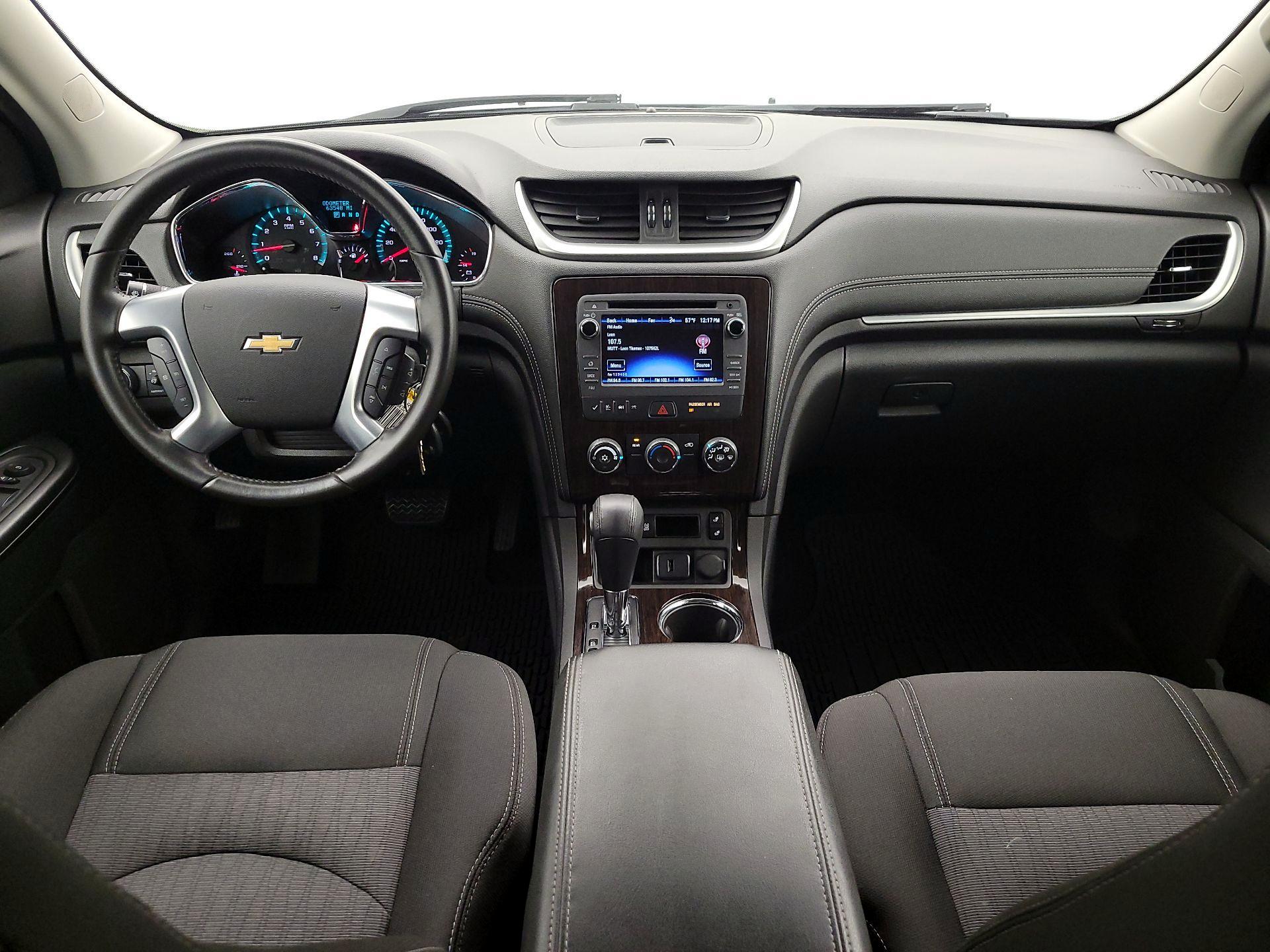 Thumbnail: 2017 Chevrolet Traverse - 9