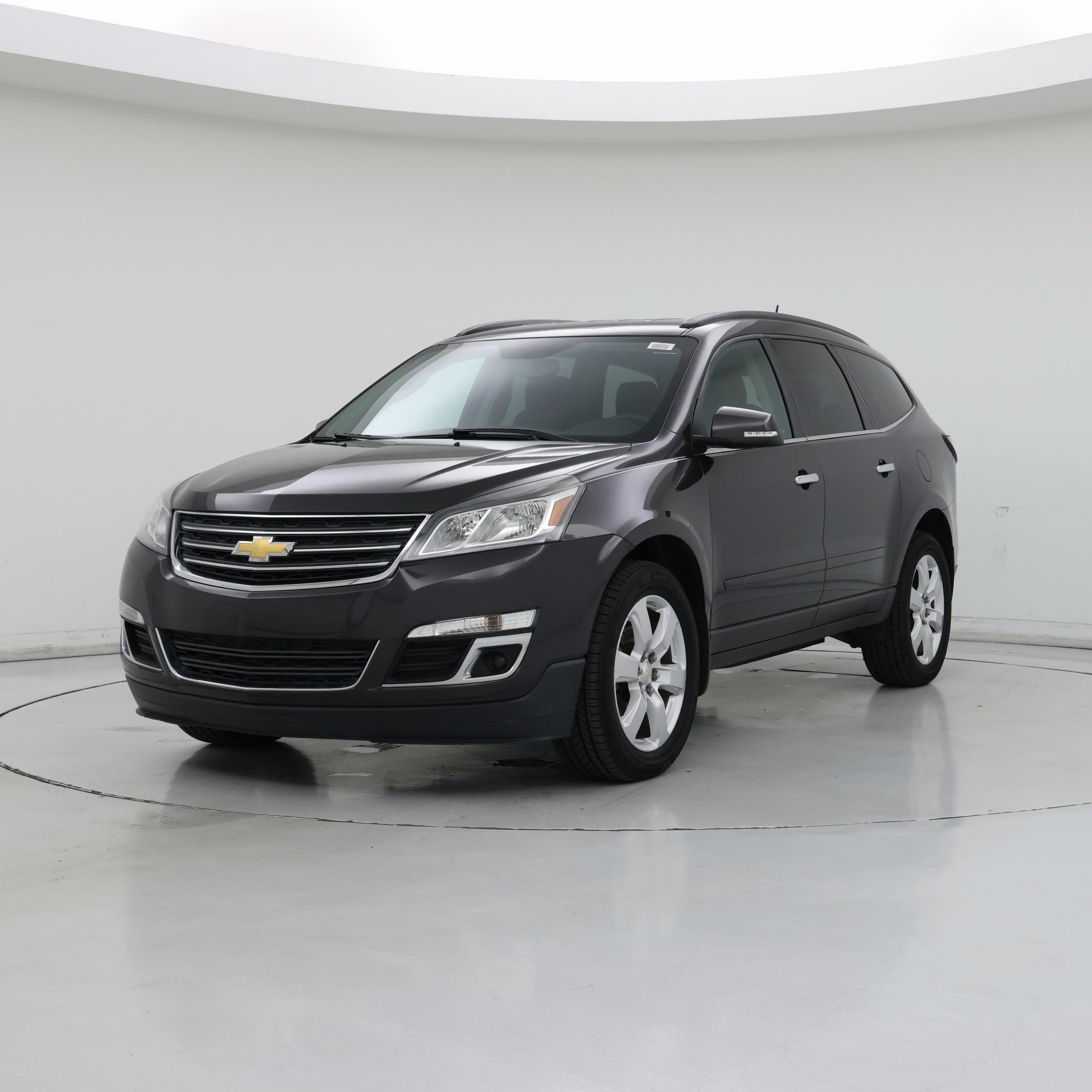 Thumbnail: 2017 Chevrolet Traverse - 4