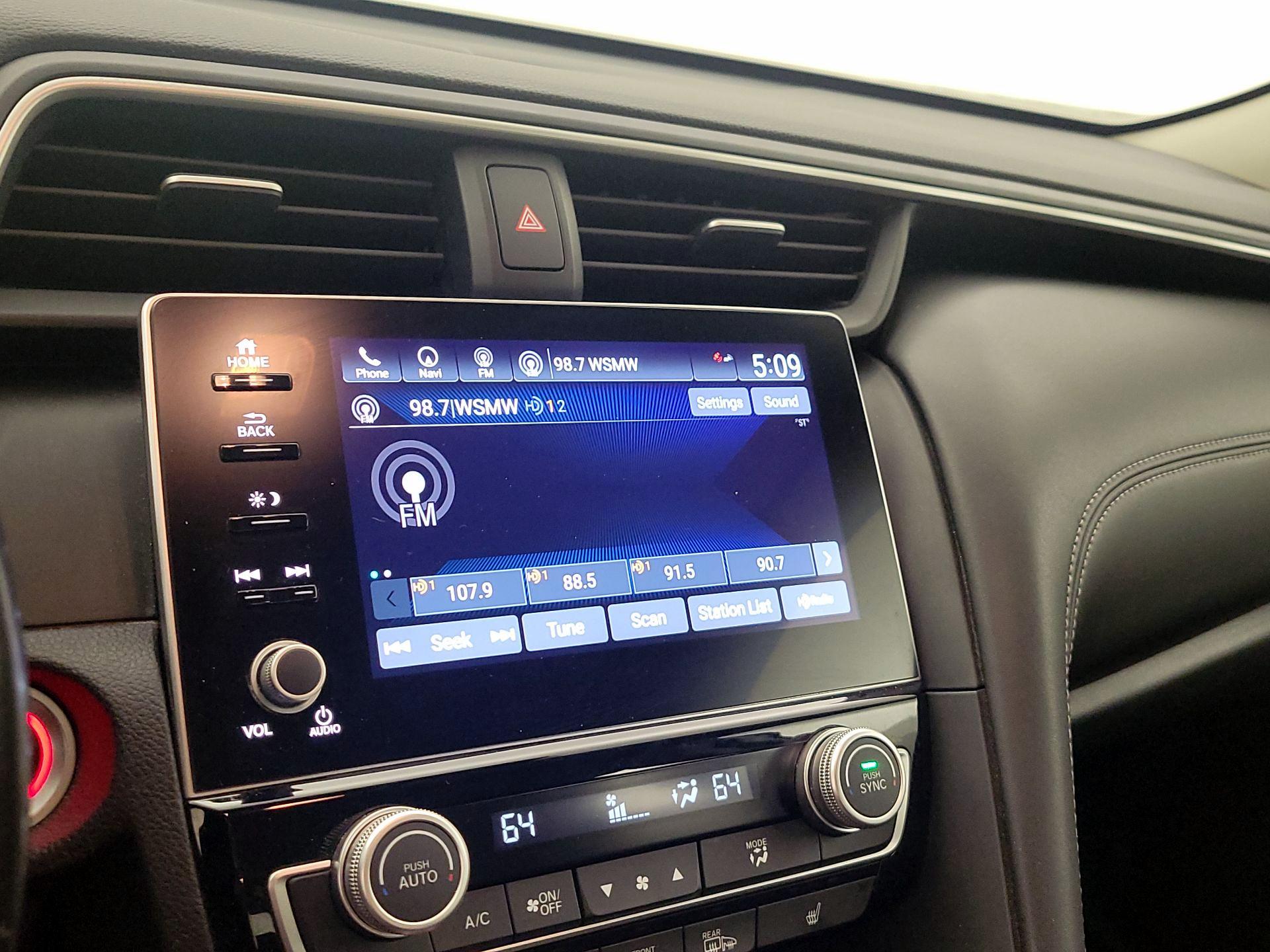 Thumbnail: 2020 Honda Insight - 16