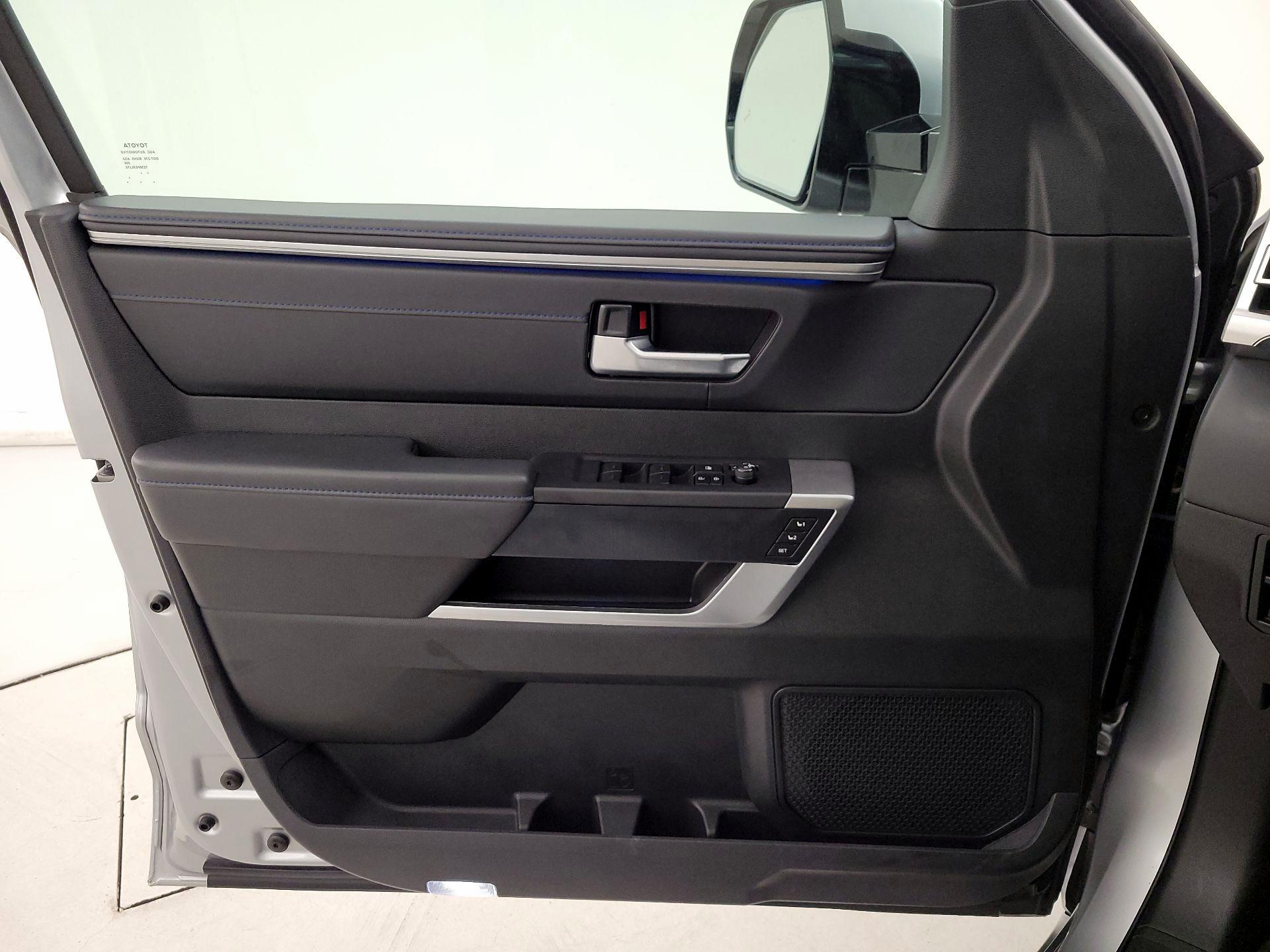 Thumbnail: 2024 Toyota Tundra - 12