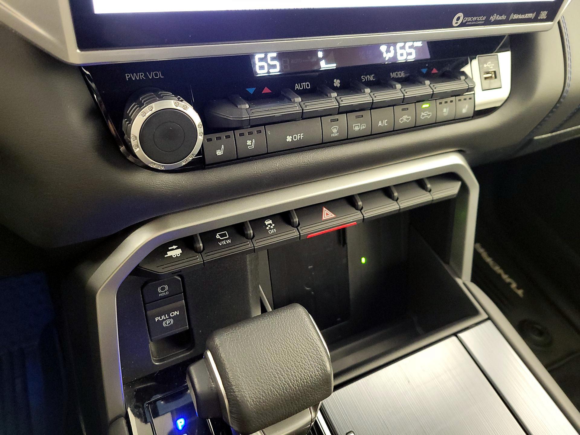 Thumbnail: 2024 Toyota Tundra - 16