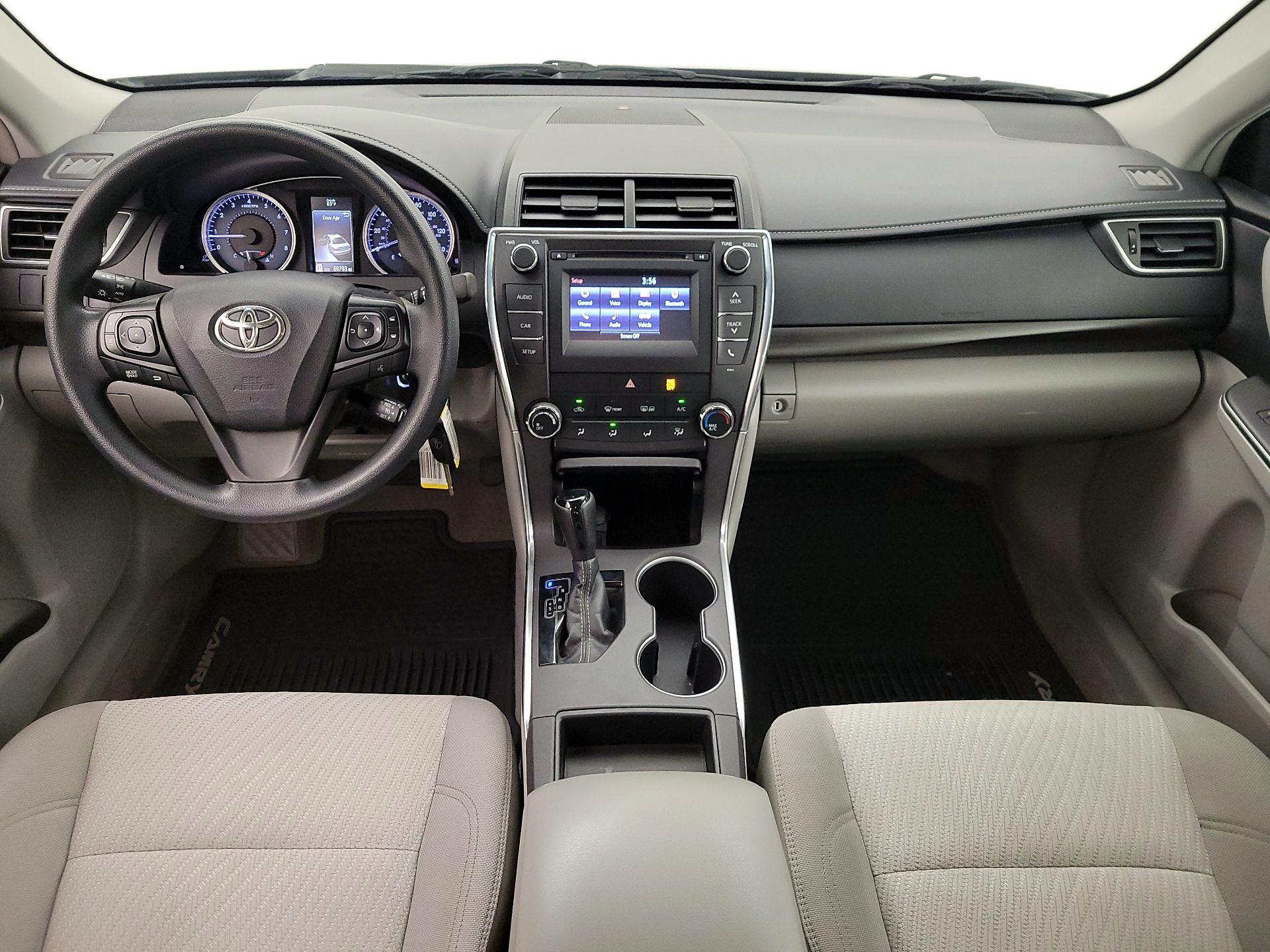 Thumbnail: 2016 Toyota Camry - 9