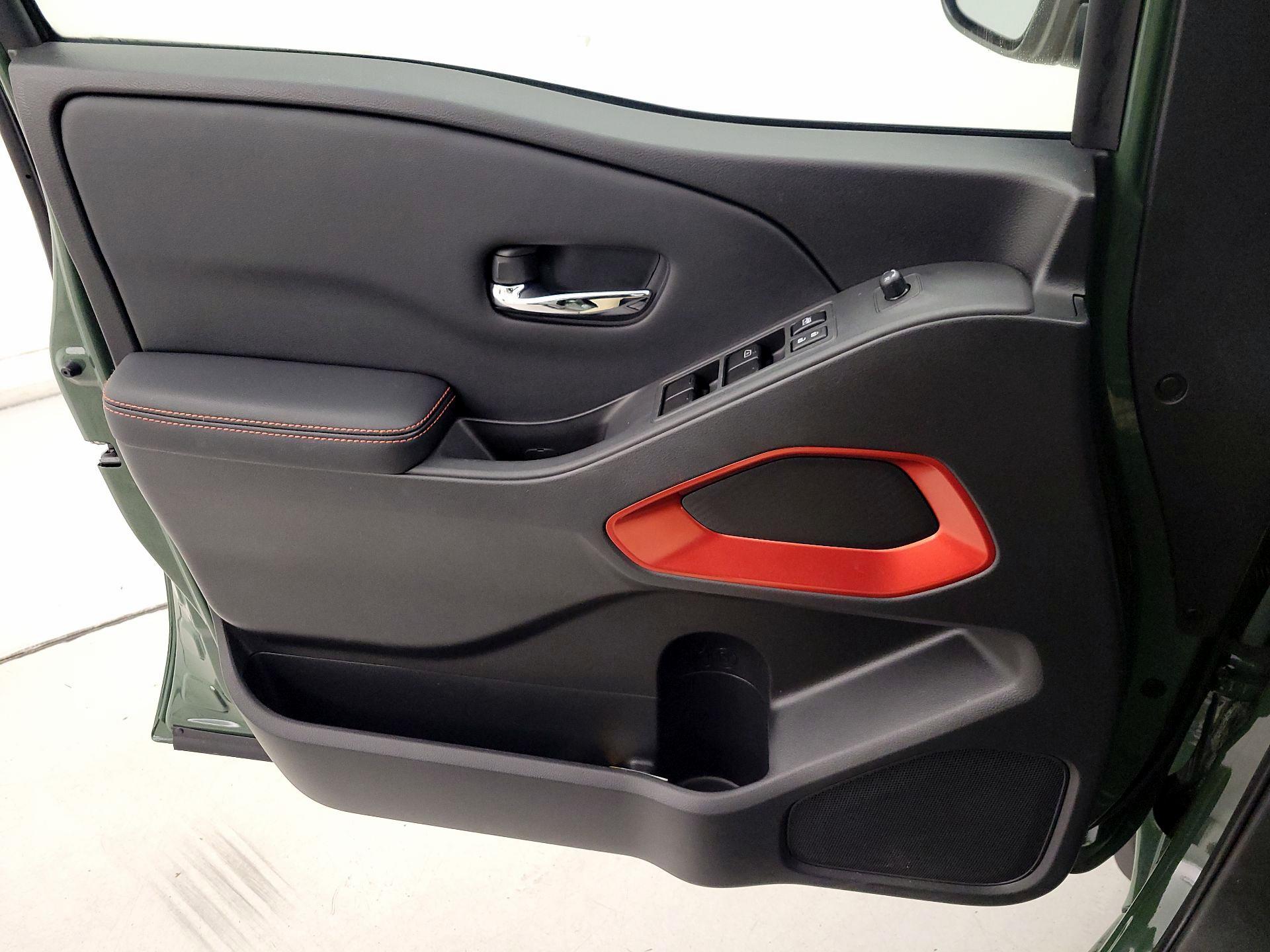 Thumbnail: 2025 Nissan Frontier - 12