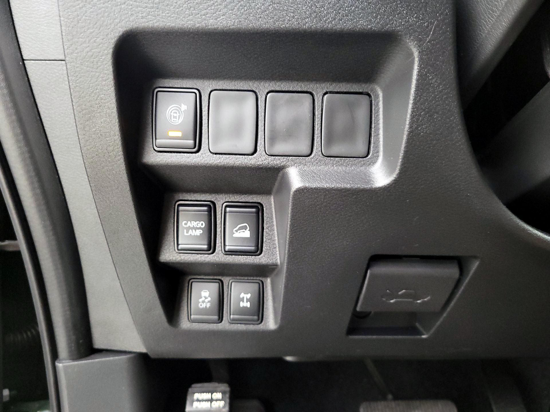 Thumbnail: 2025 Nissan Frontier - 13