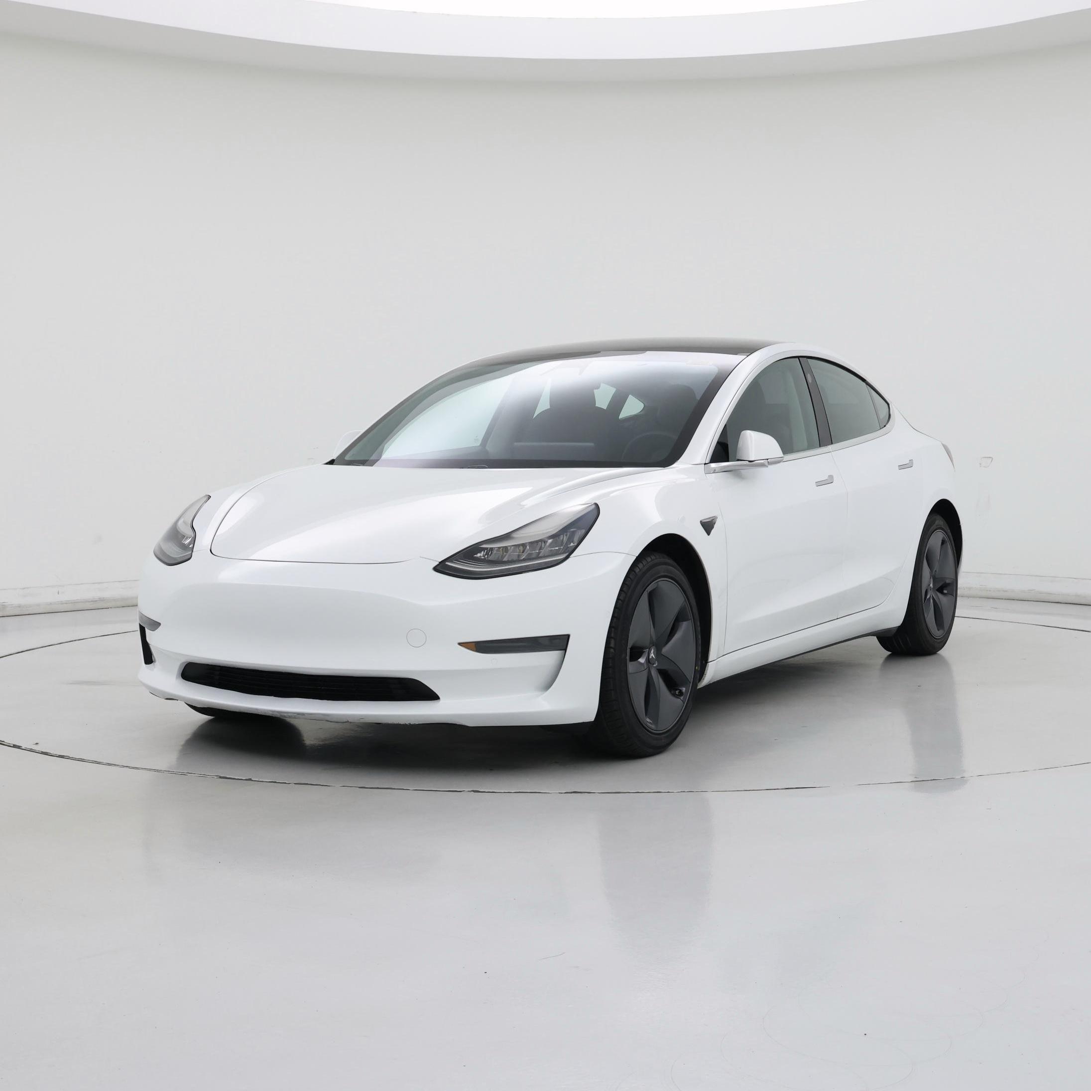 Thumbnail: 2020 Tesla Model 3 - 4