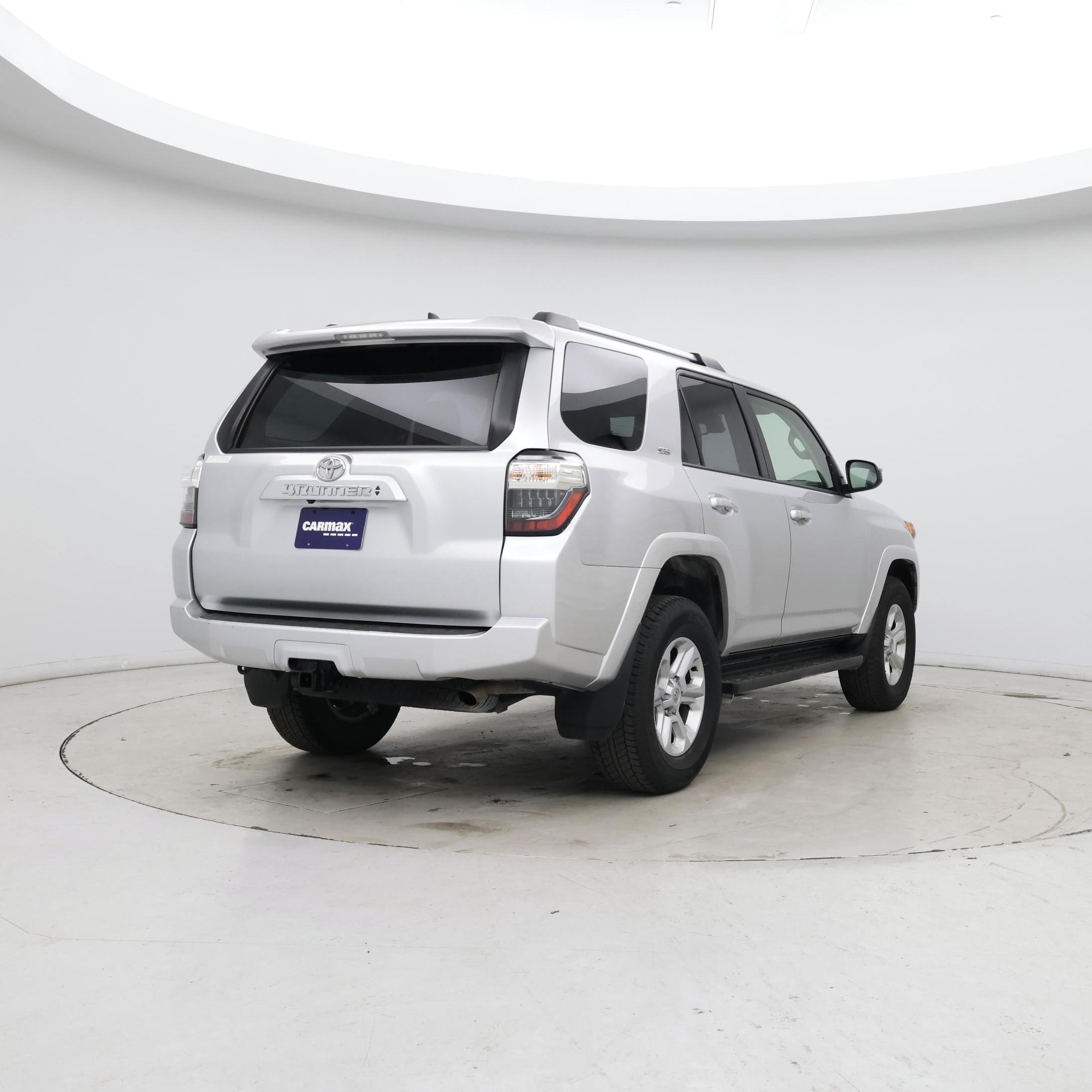 Thumbnail: 2024 Toyota 4Runner - 8