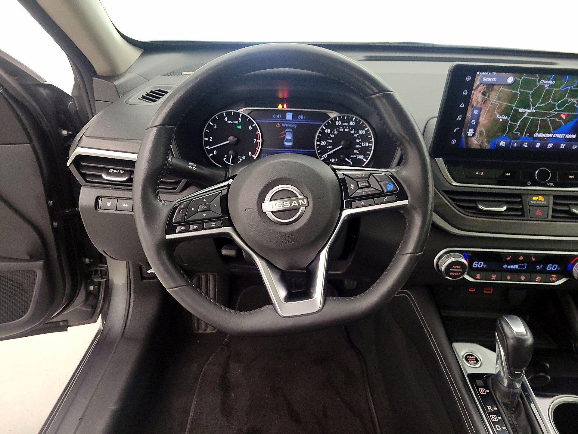 Thumbnail: 2023 Nissan Altima - 10