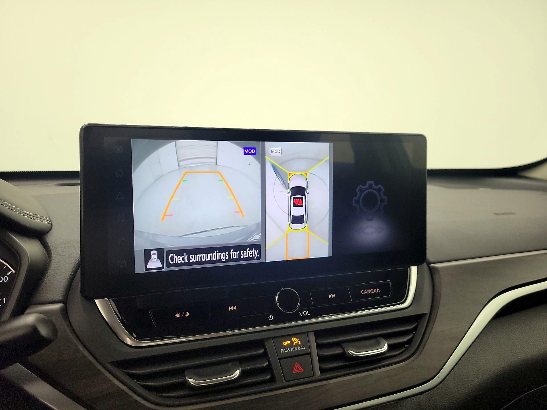 Thumbnail: 2023 Nissan Altima - 15