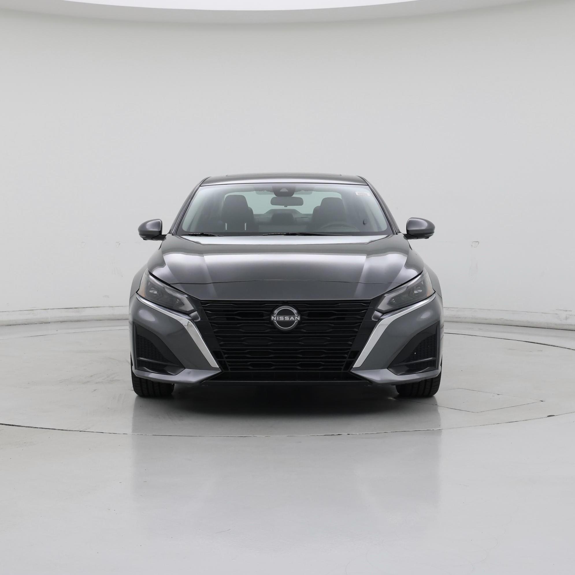 Thumbnail: 2023 Nissan Altima - 5