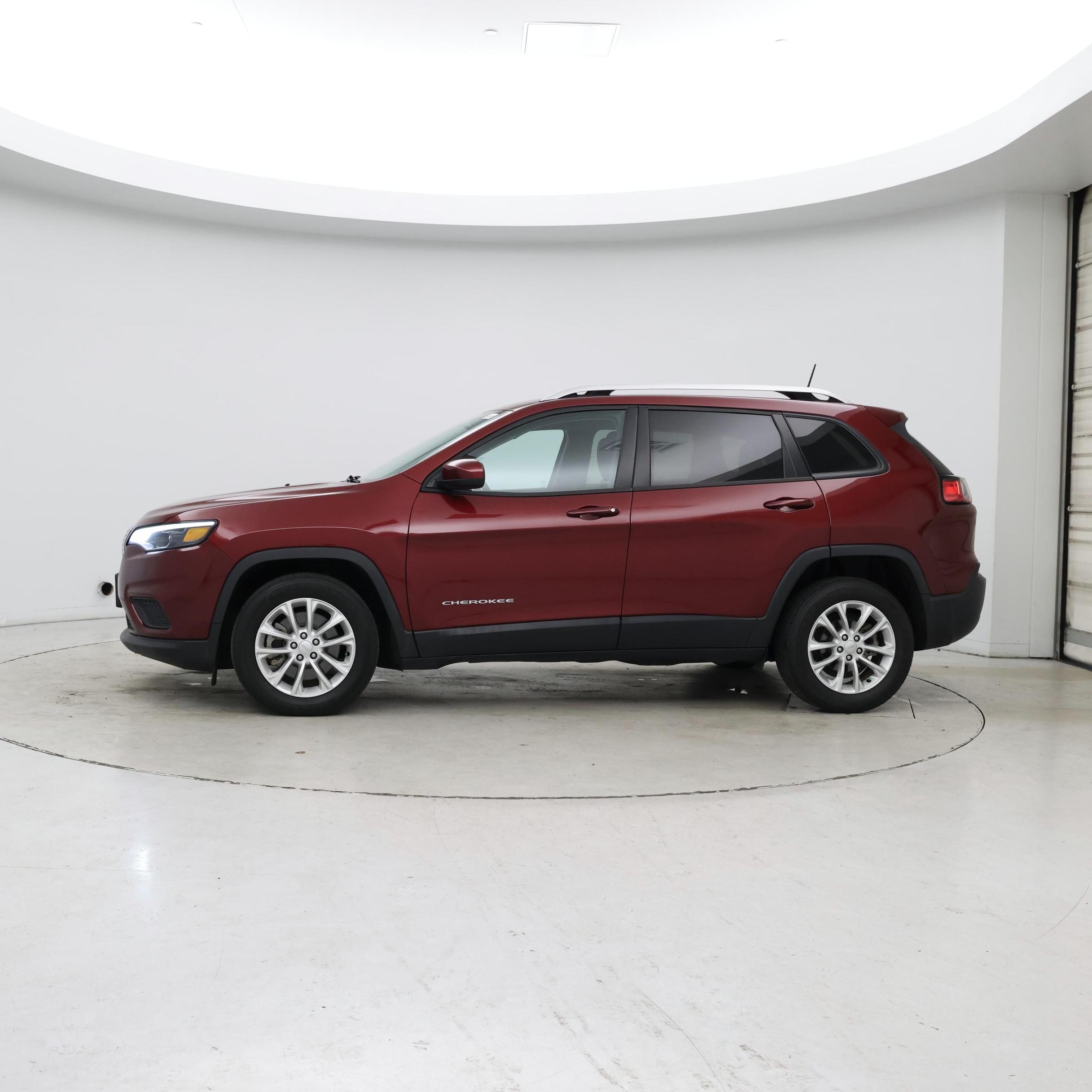 Thumbnail: 2020 Jeep Cherokee - 3